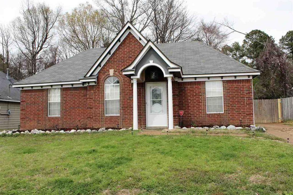 6922 Gallop Dr Property Photo 1
