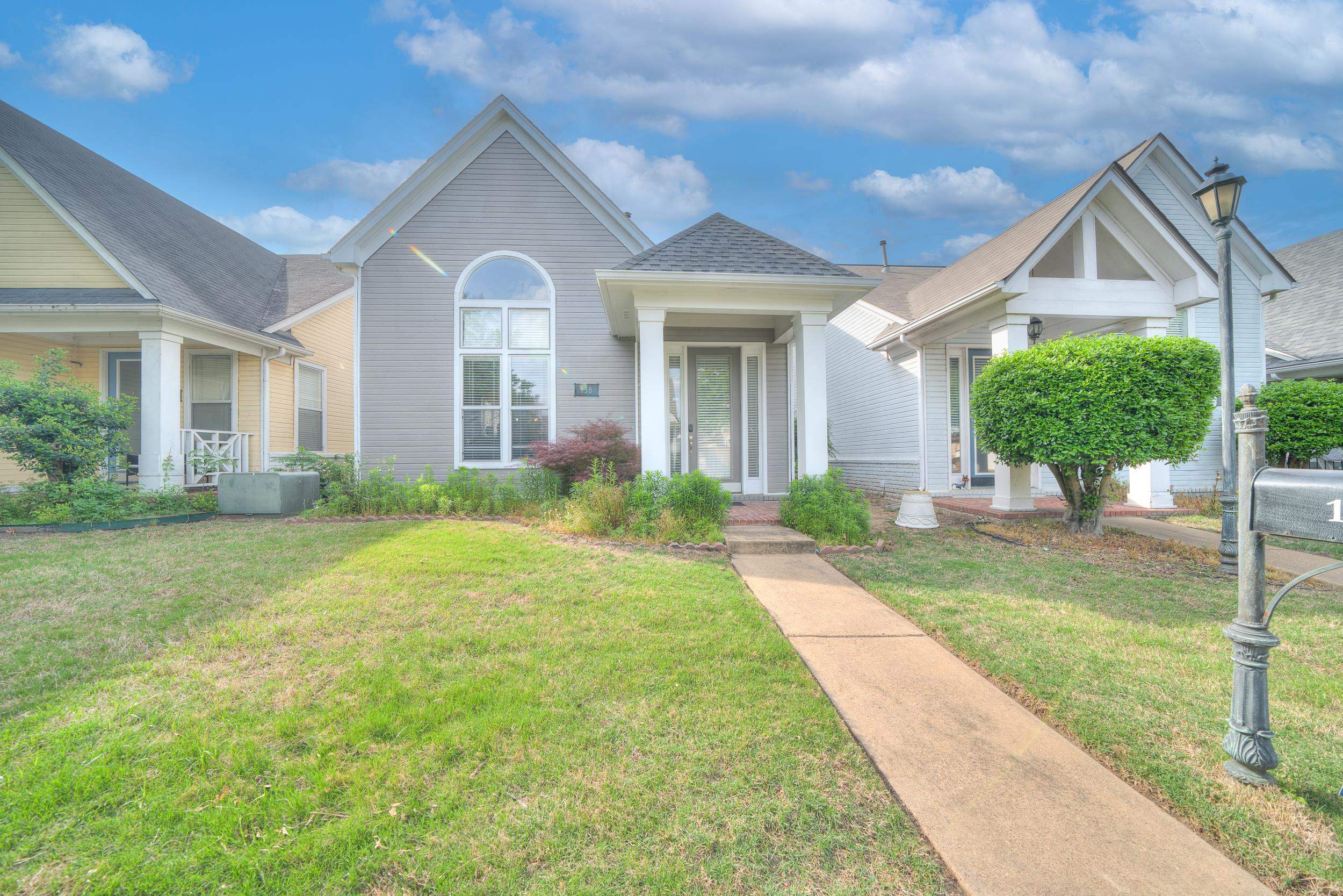 138 Harbor Creek Dr Dr Property Photo 1