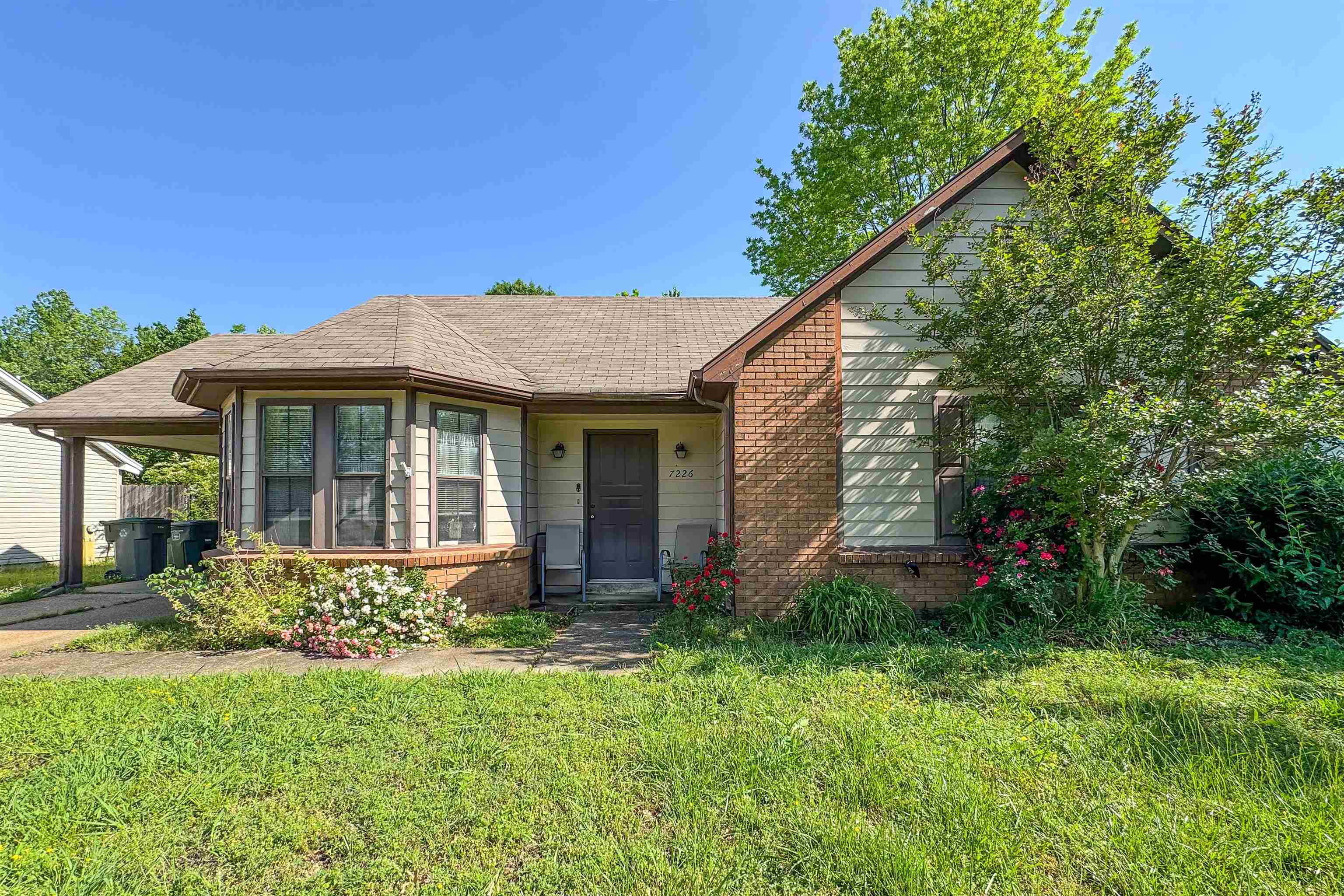 7226 Butterfly Dr Property Photo 1