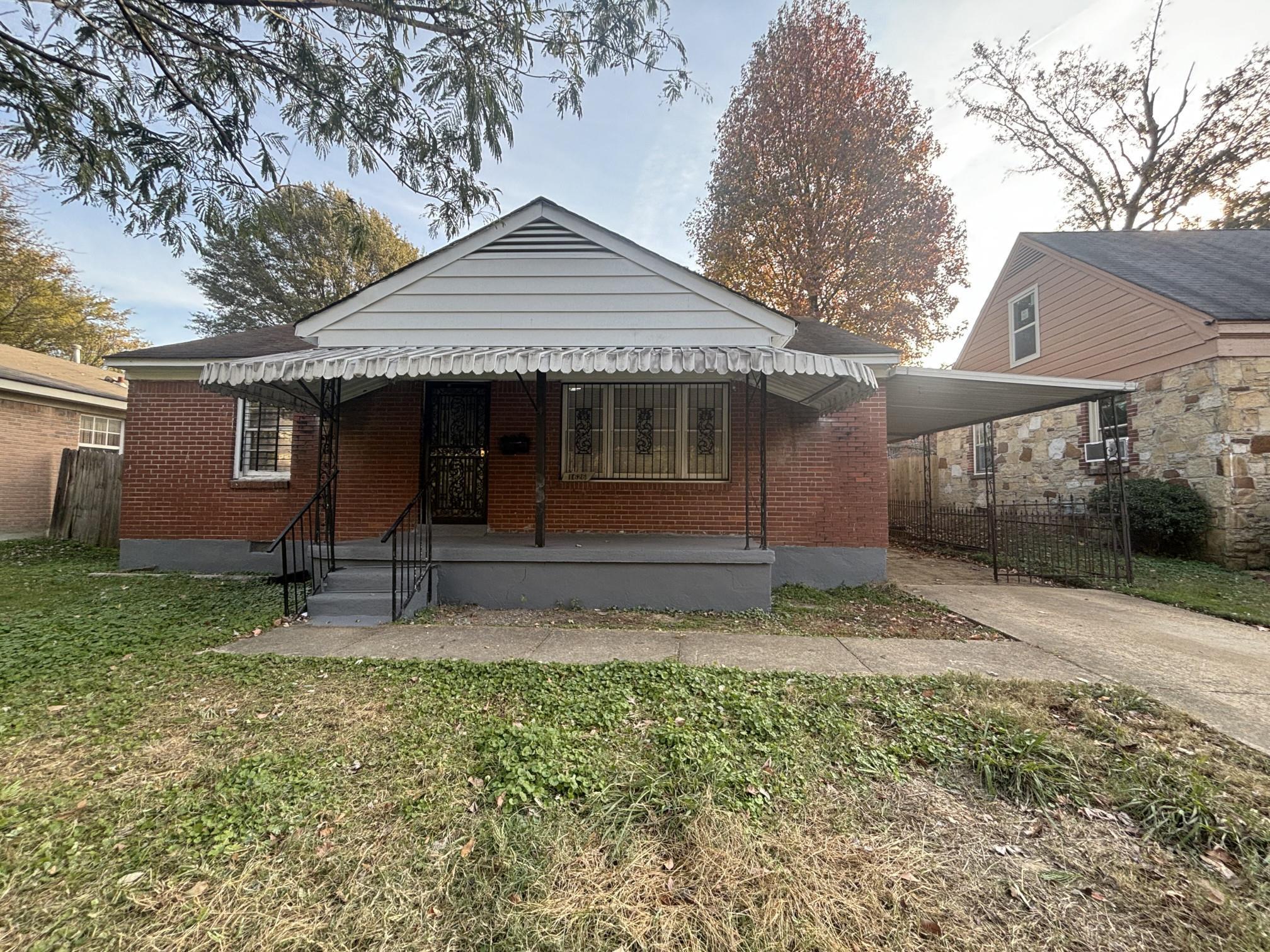 1626 Riverside Blvd Property Photo 1