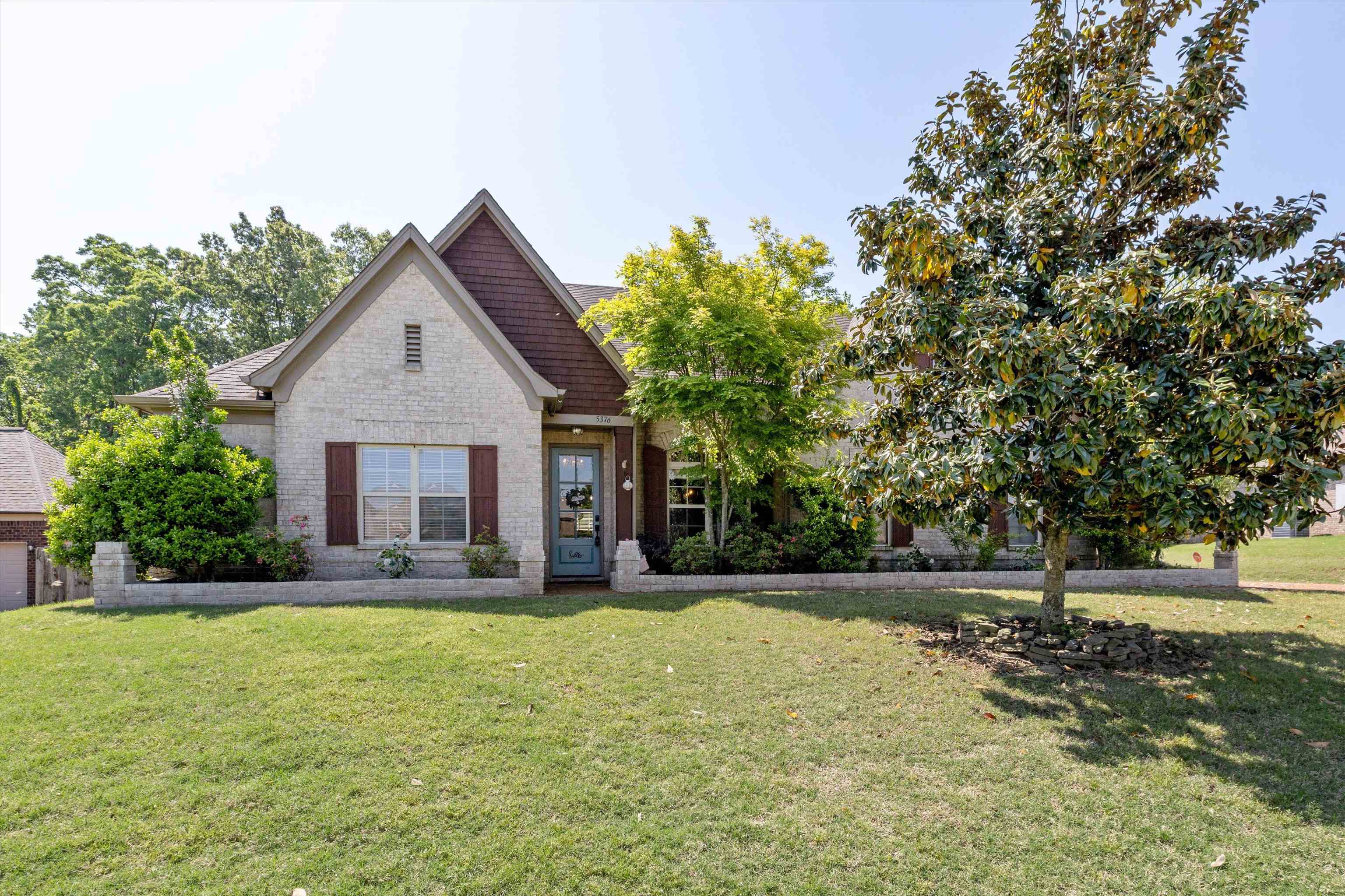 5376 Scarlet Ridge Dr Property Photo 1