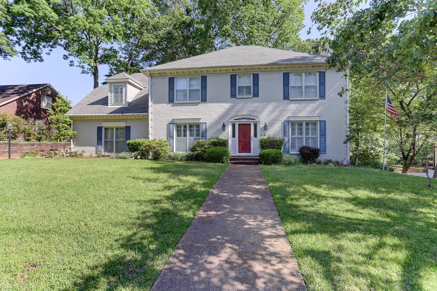 8222 Dogwood Rd Property Photo 1