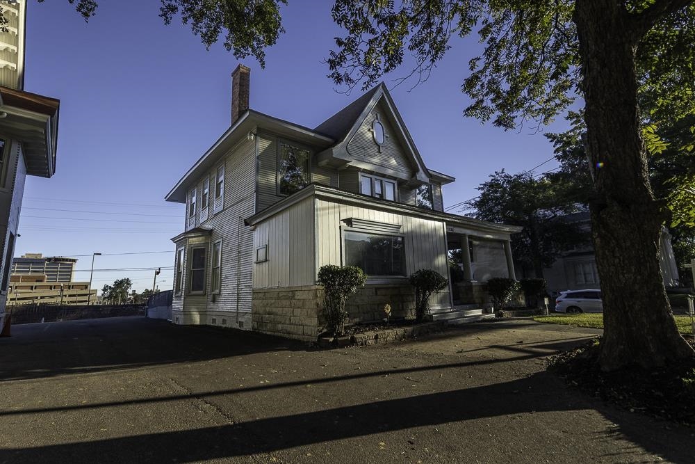 1336 Peabody Ave Property Photo 4