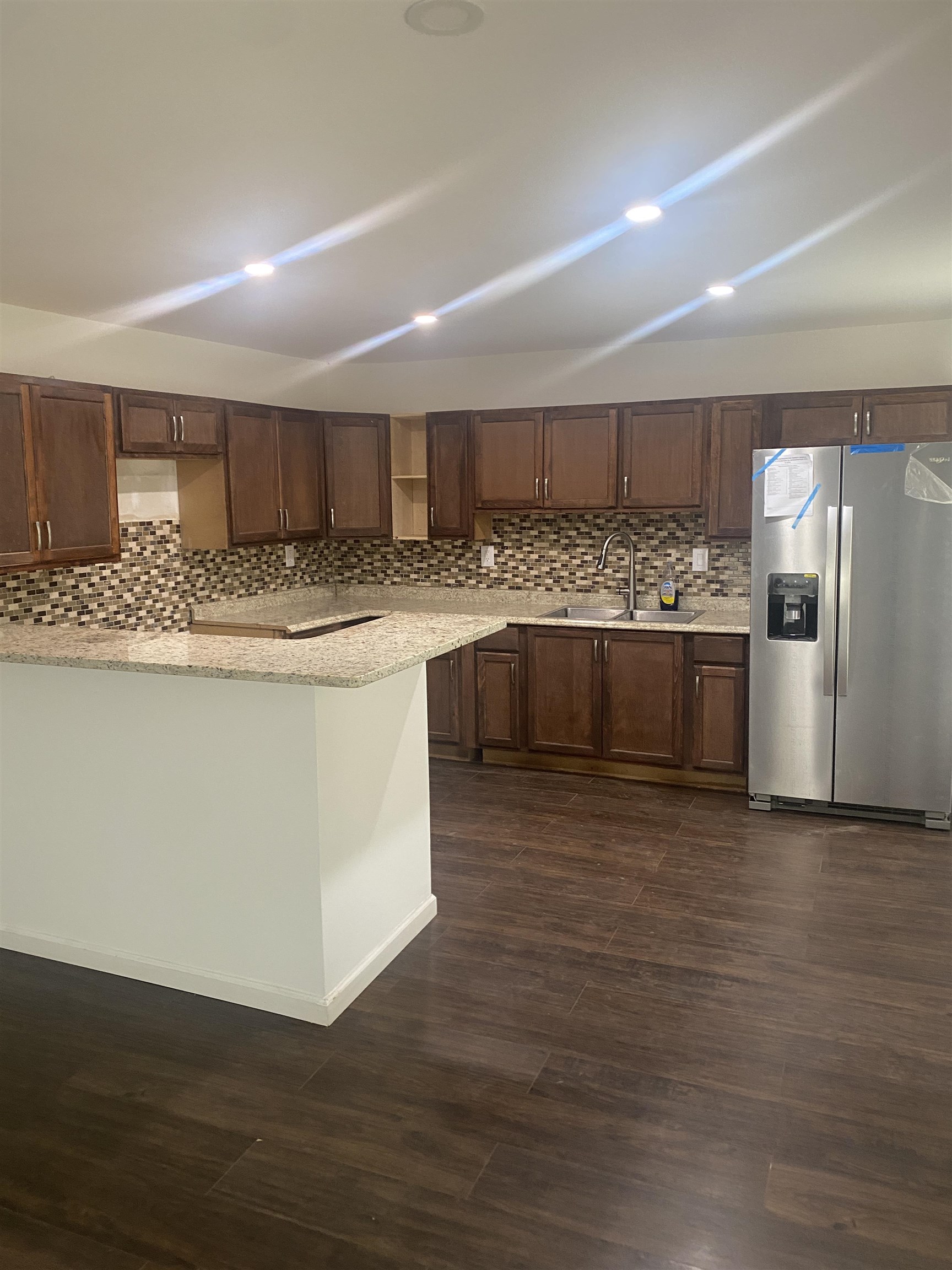 1322 Standridge St Property Photo 4