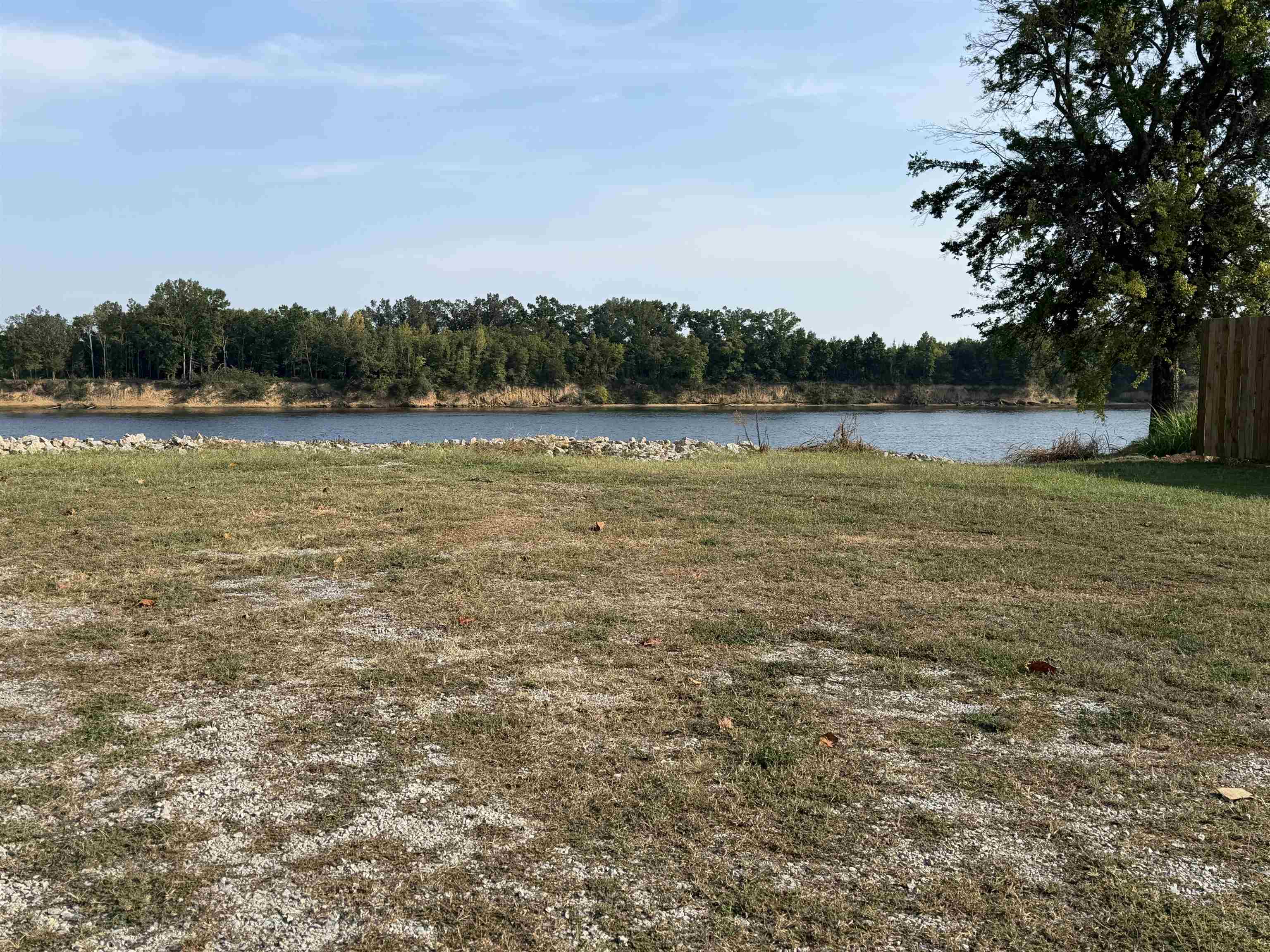 2700 Catfish Ln Property Photo 16