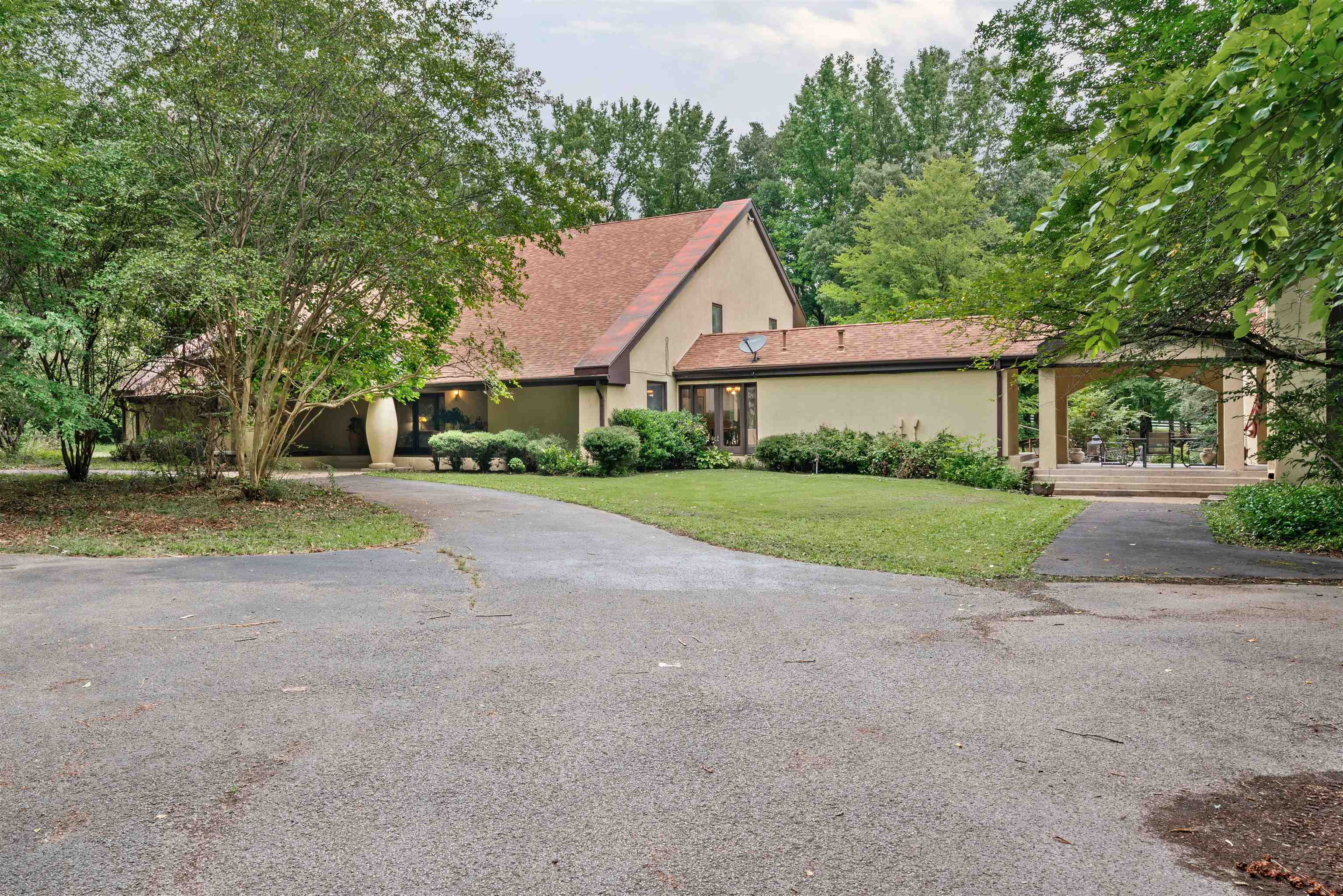 305 Schaeffer Loop Property Photo 1