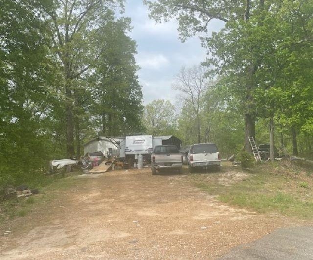 16989 59 W Hwy Property Photo 1