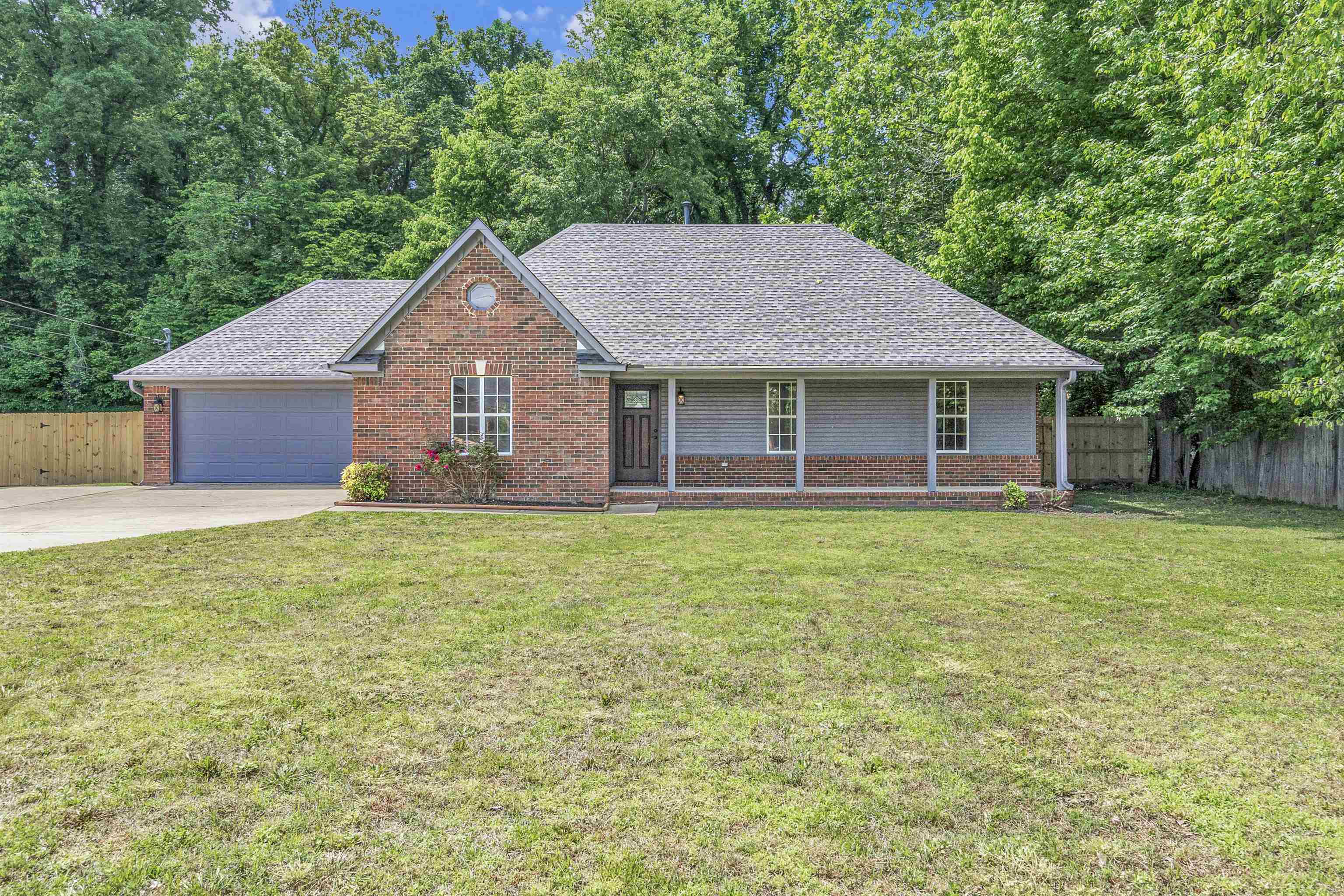 381 Hannah Marie Dr Property Photo 1