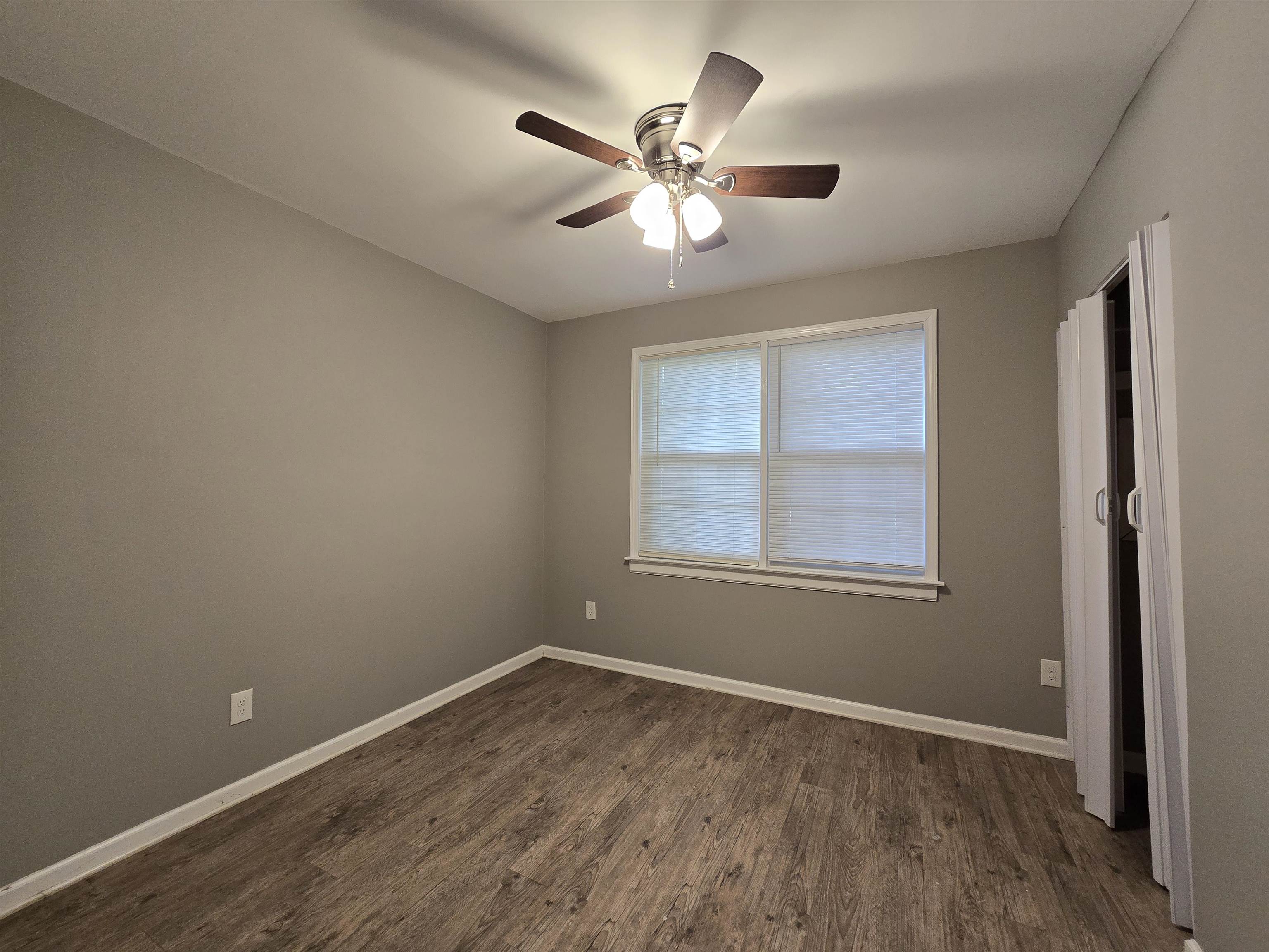 1572 Hanauer St Property Photo 10
