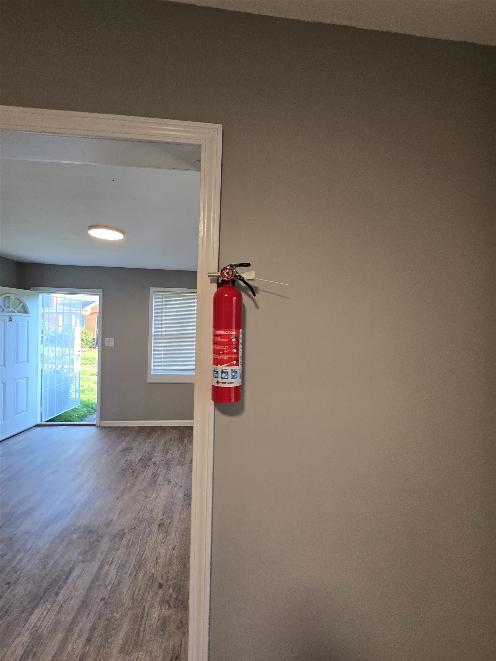 1572 Hanauer St Property Photo 20