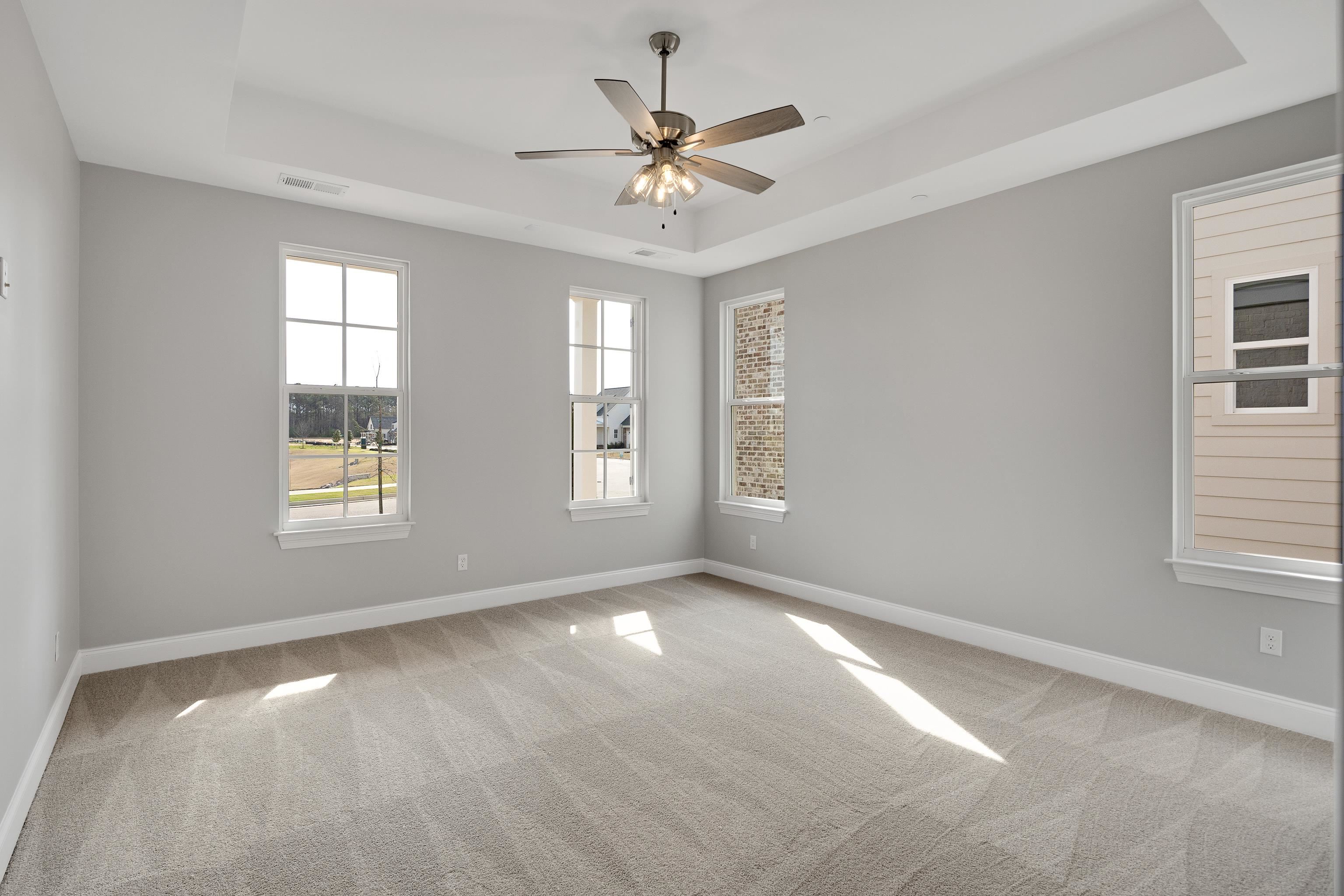 100 Rambling Rex Trl Property Photo 16