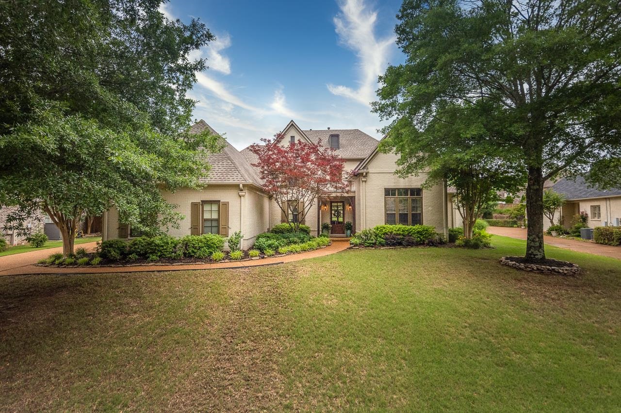 10169 Woodbrook Cir Property Photo 1