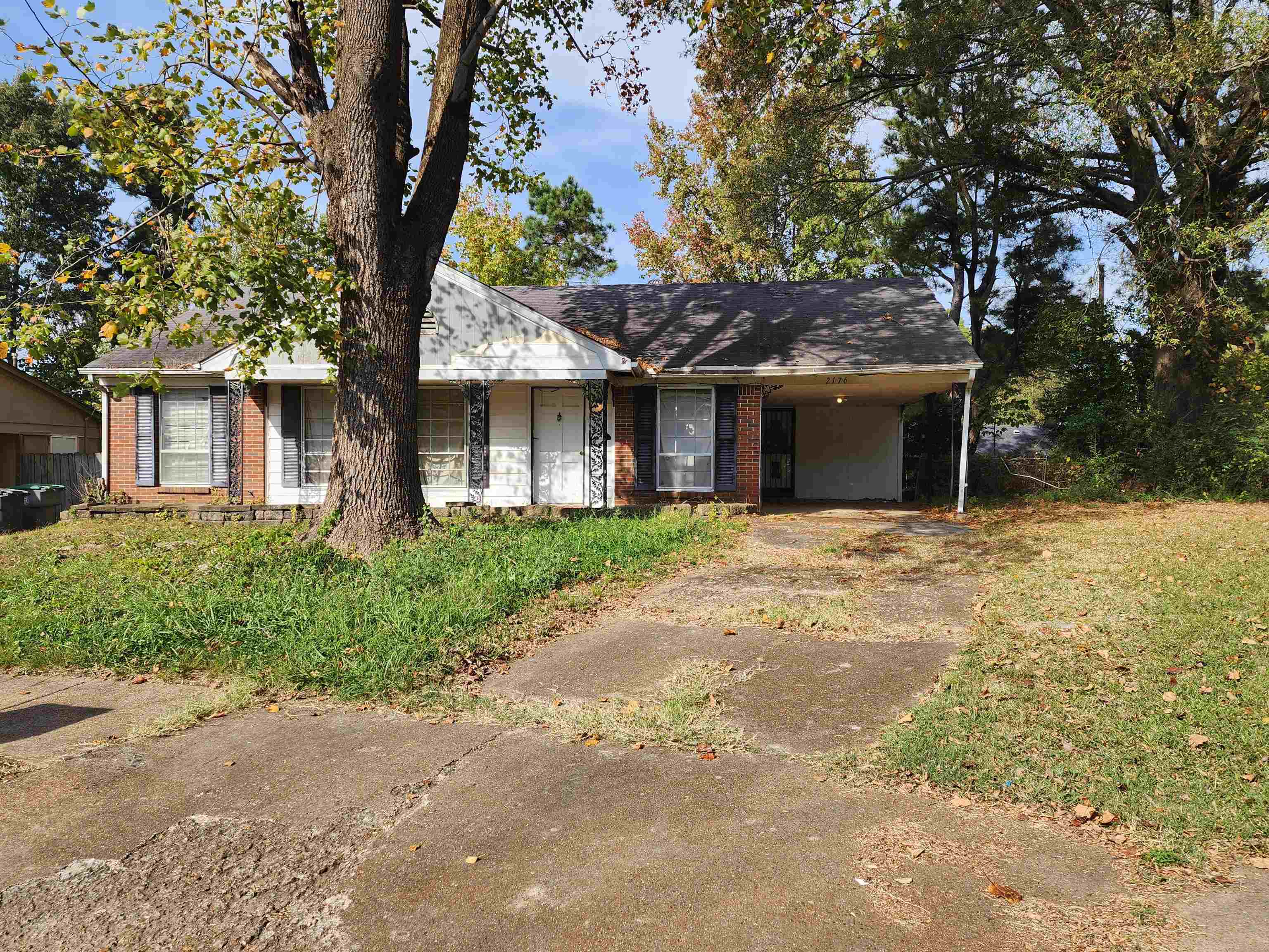 2176 Burnham Cv Property Photo 1