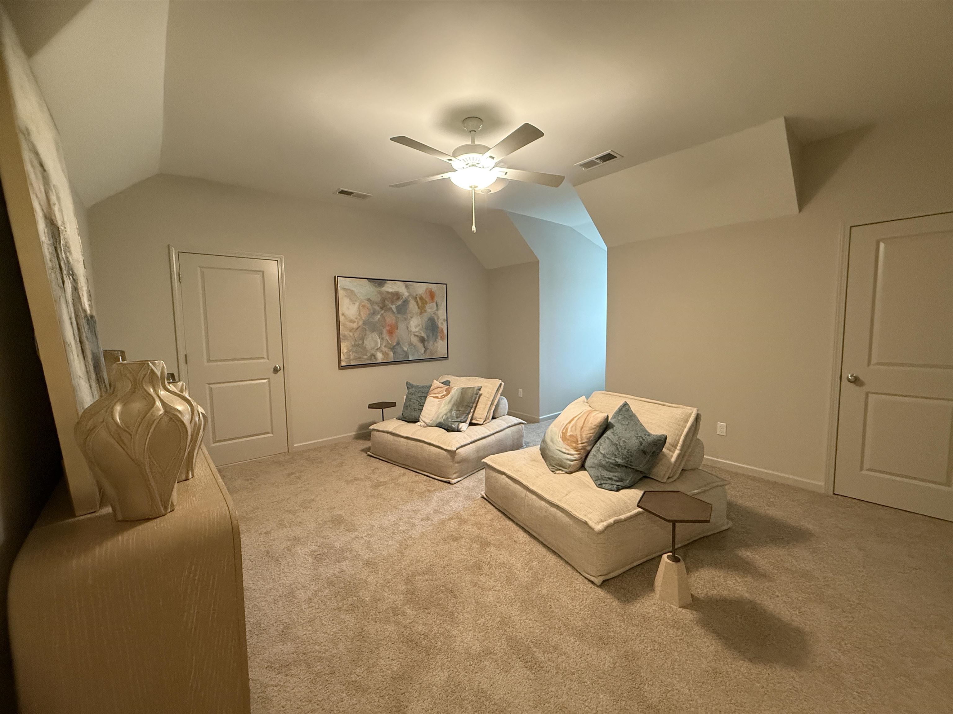 11516 Sunsparkler Way Property Photo 13