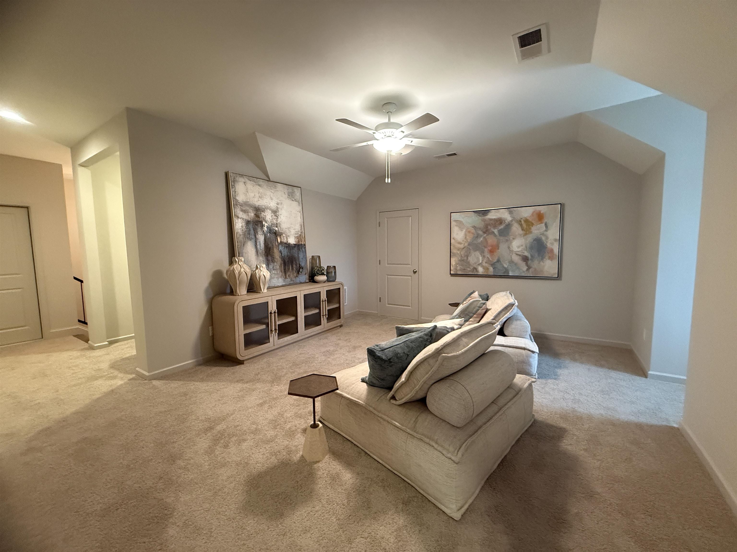 11516 Sunsparkler Way Property Photo 14