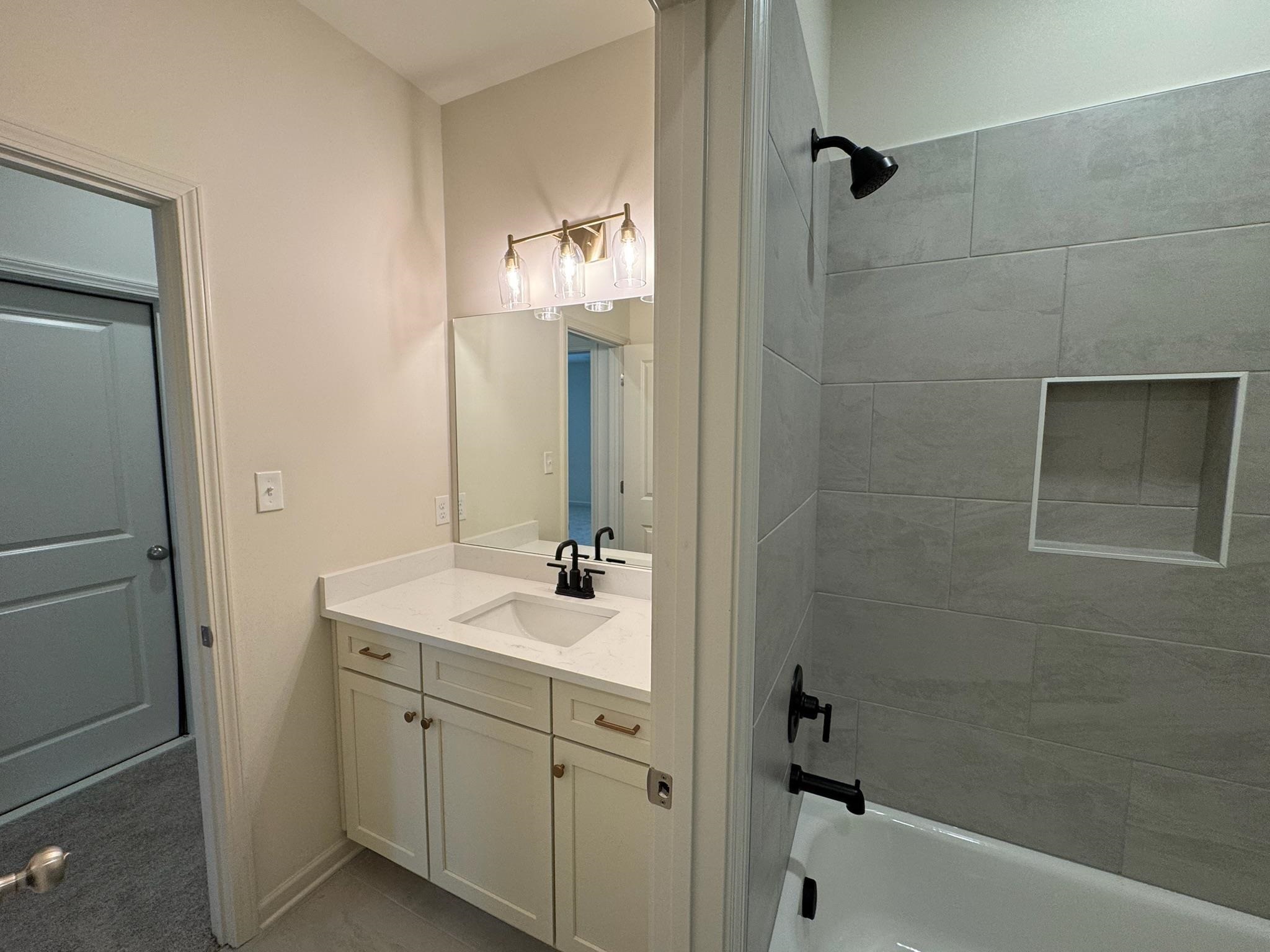 11512 Sunsparkler Way Property Photo 33