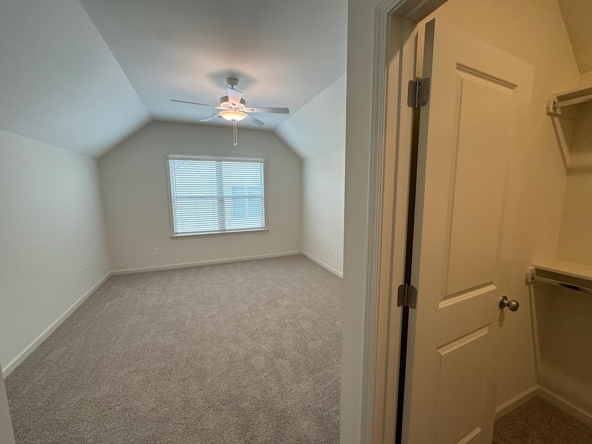 11512 Sunsparkler Way Property Photo 34