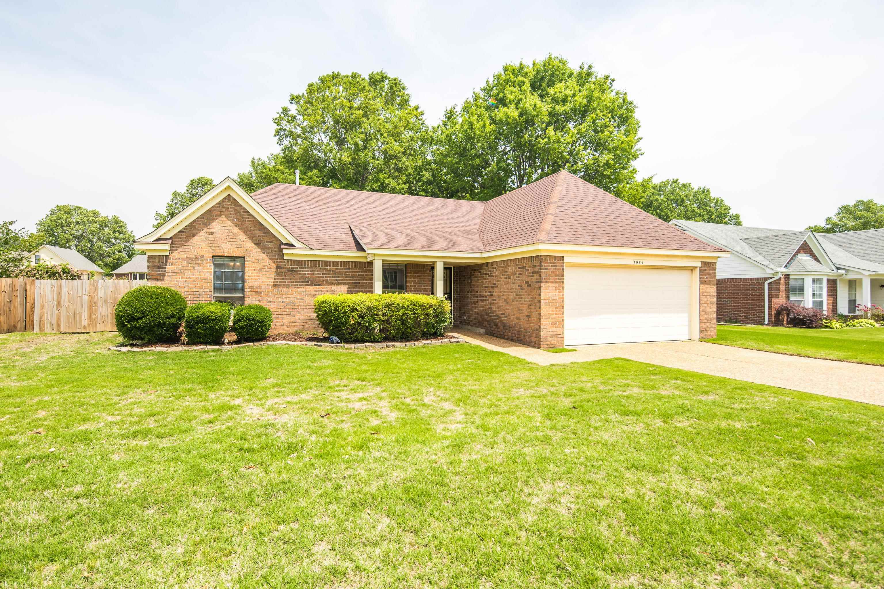 6954 Quailfield Ln Property Photo 1