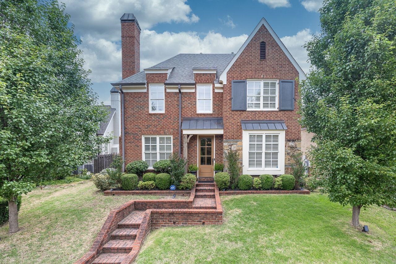 3011 Oakleigh Manor Ln Property Photo 1