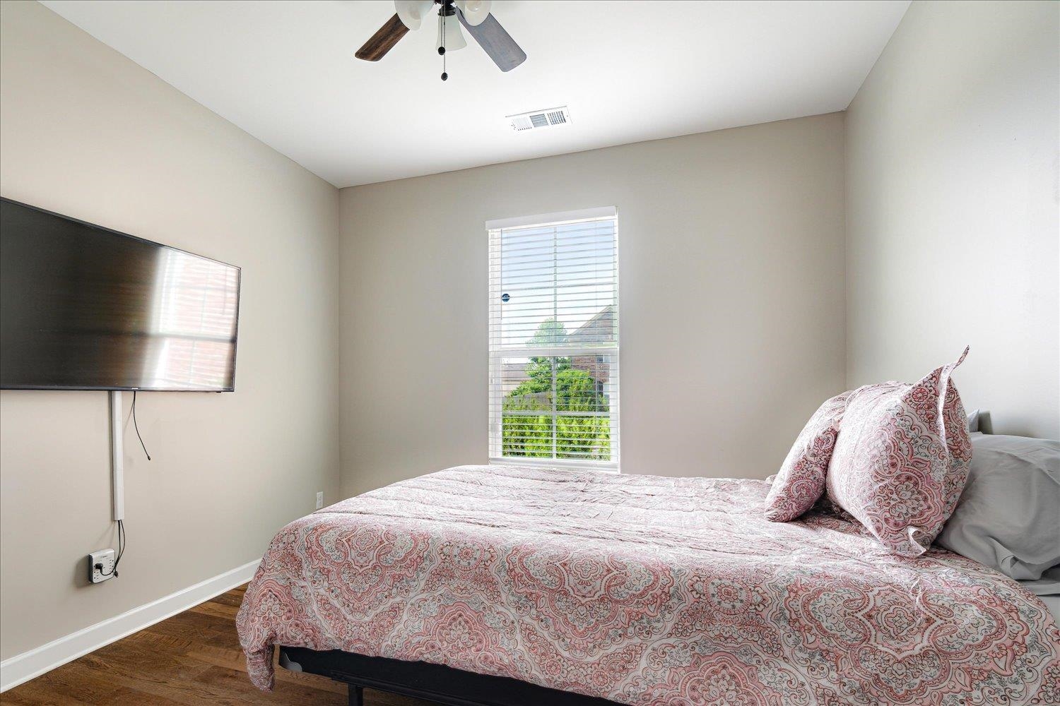 7478 Morgan House Dr Property Photo 22