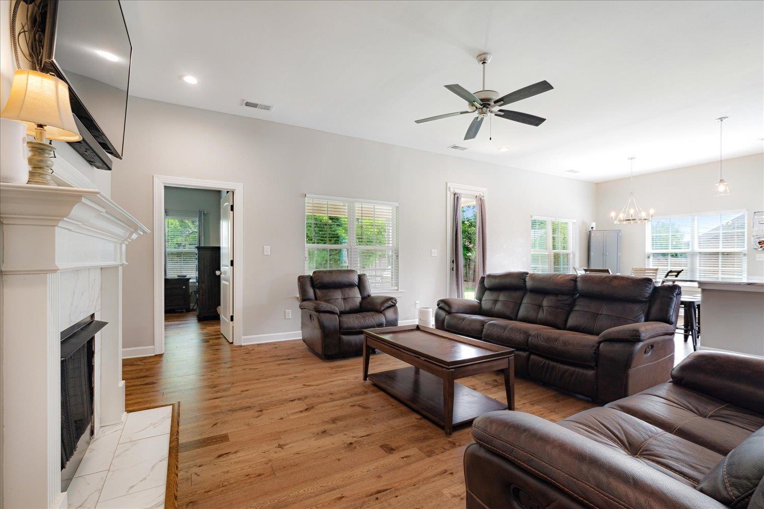 7478 Morgan House Dr Property Photo 23