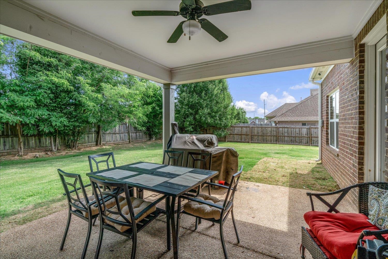 7478 Morgan House Dr Property Photo 34