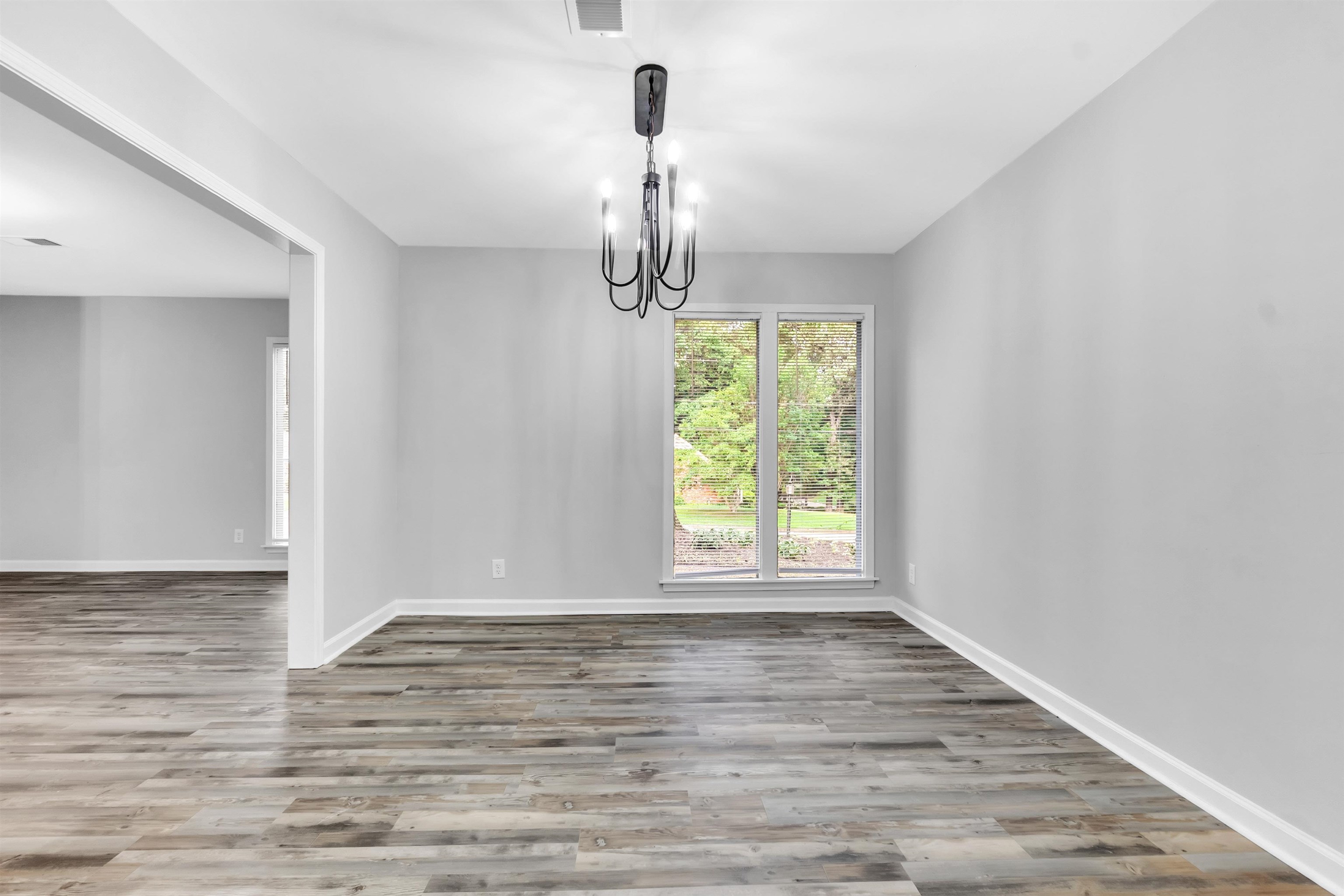 233 Lynnfield St Property Photo 10