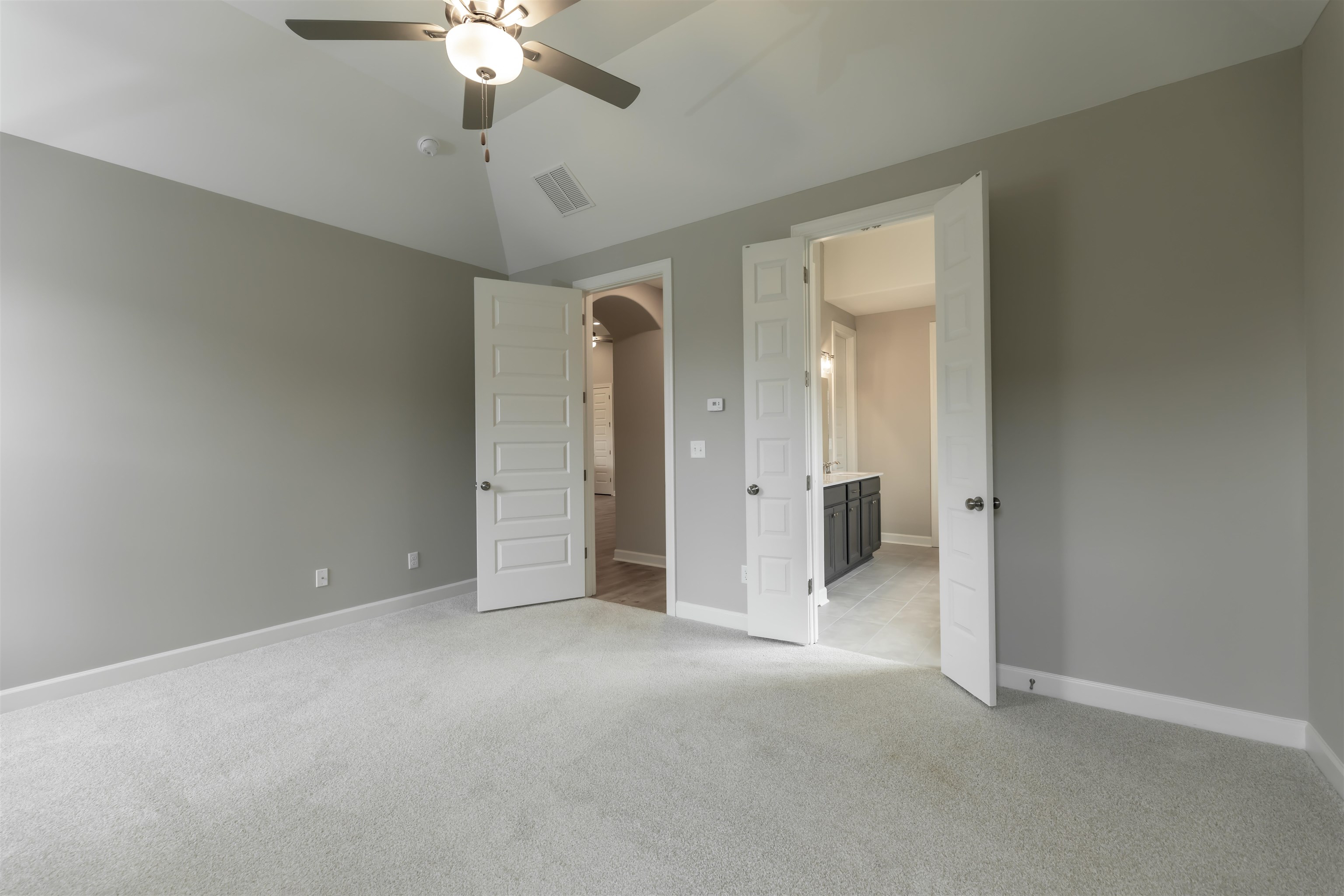 145 Misty Meadow Ln Property Photo 8