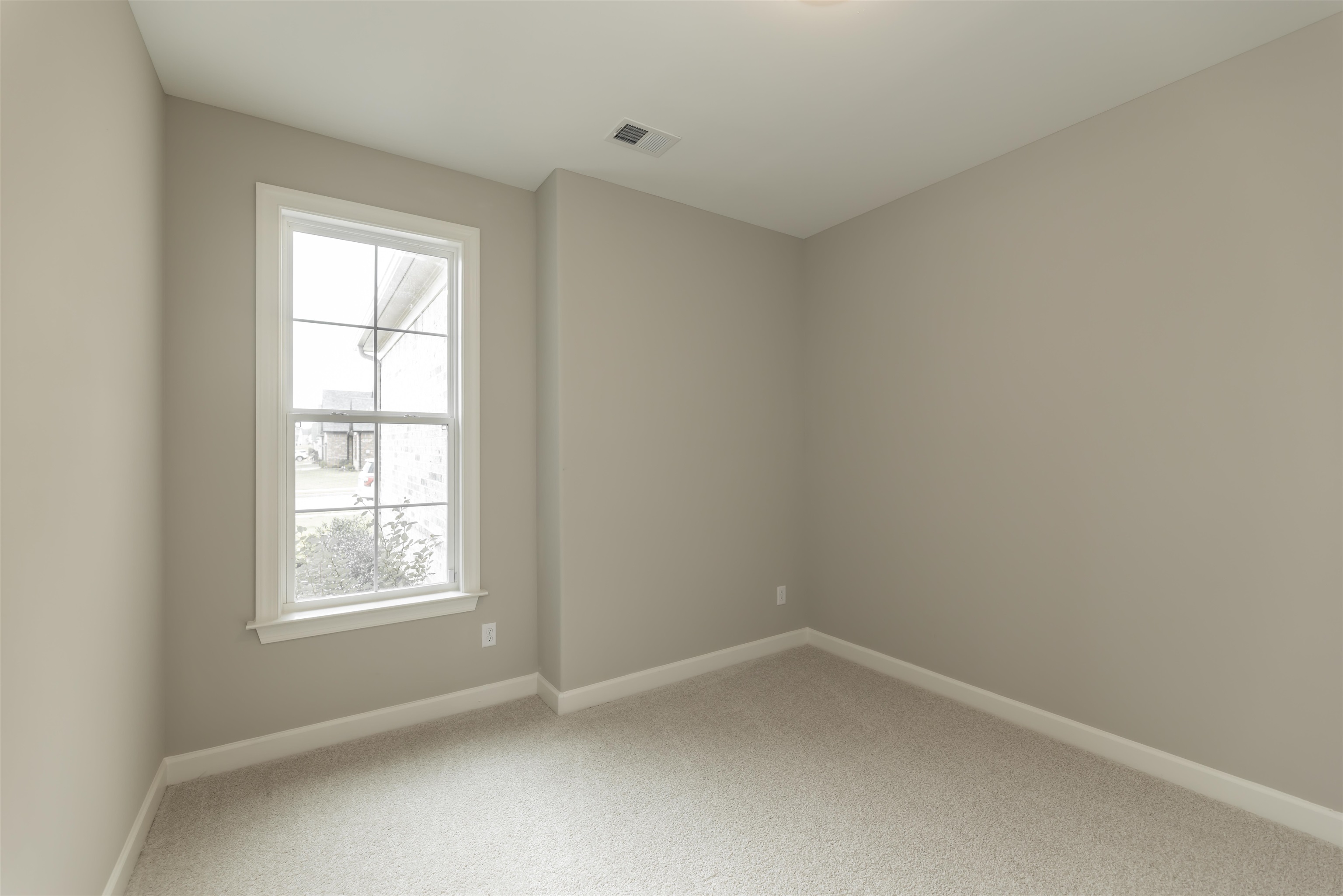 145 Misty Meadow Ln Property Photo 13