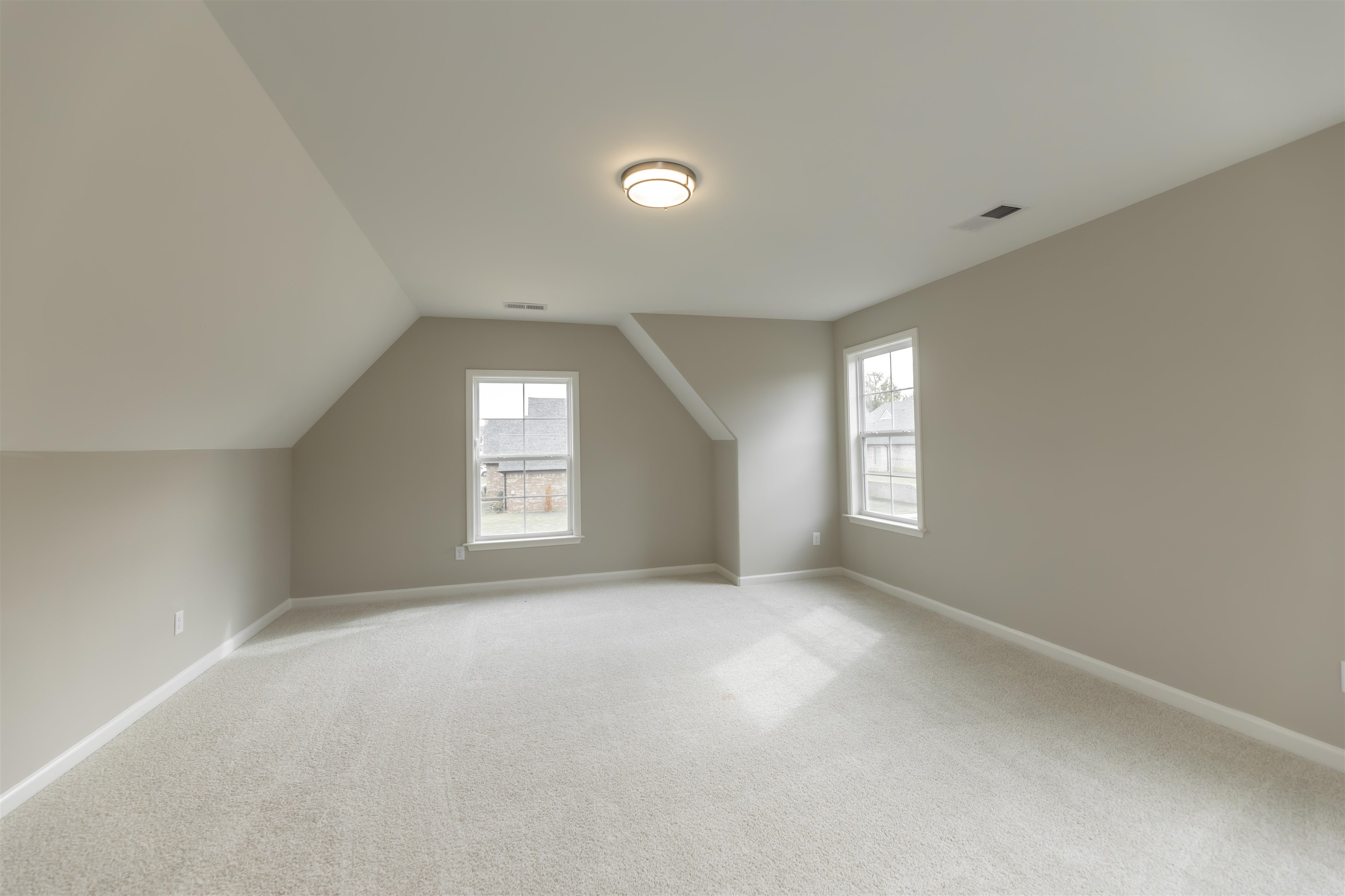 145 Misty Meadow Ln Property Photo 17