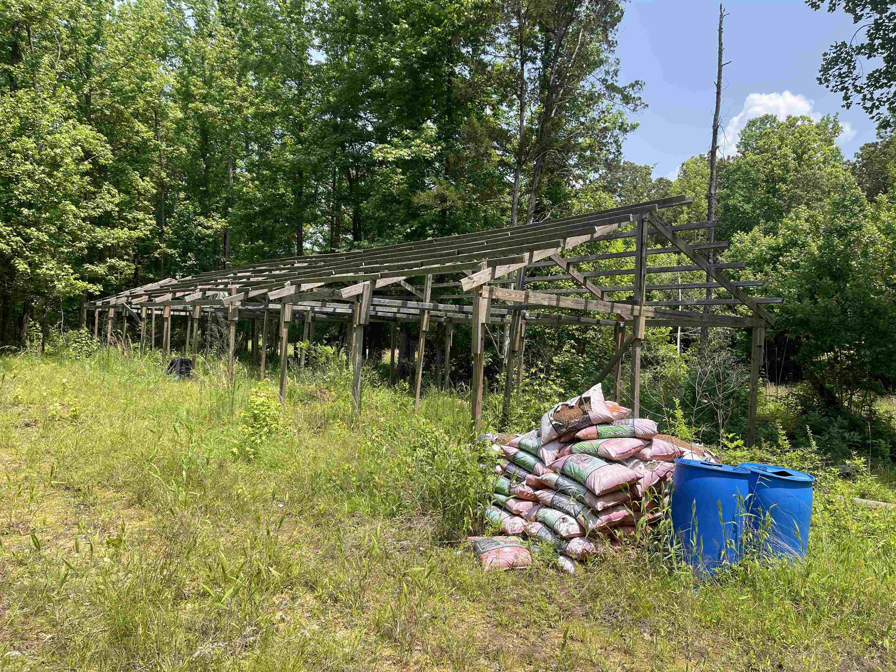 2460 421 Hwy Property Photo 11