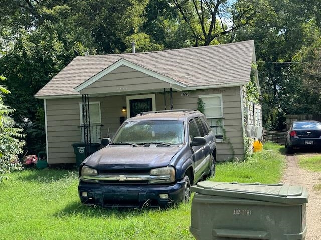 1690 BERKSHIRE AVE Property Photo 1