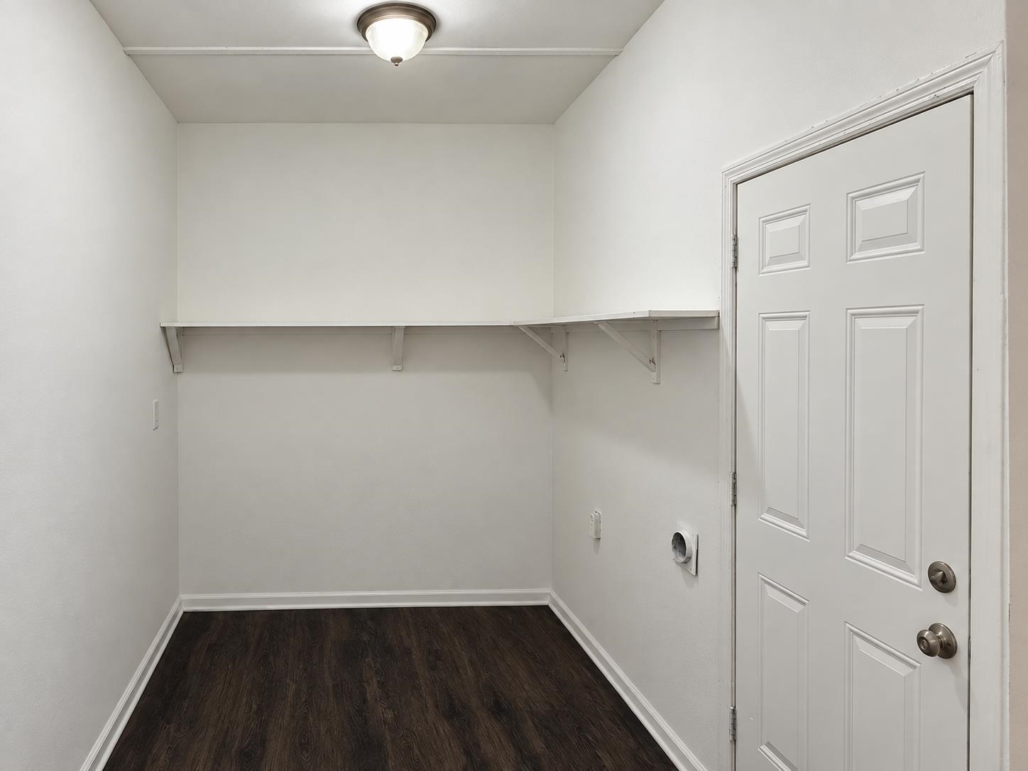 4080 E Whitehaven Park Cir Property Photo 14