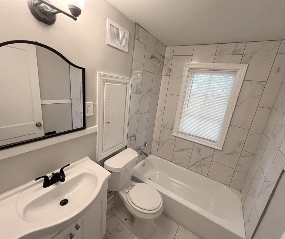 4080 E Whitehaven Park Cir Property Photo 15