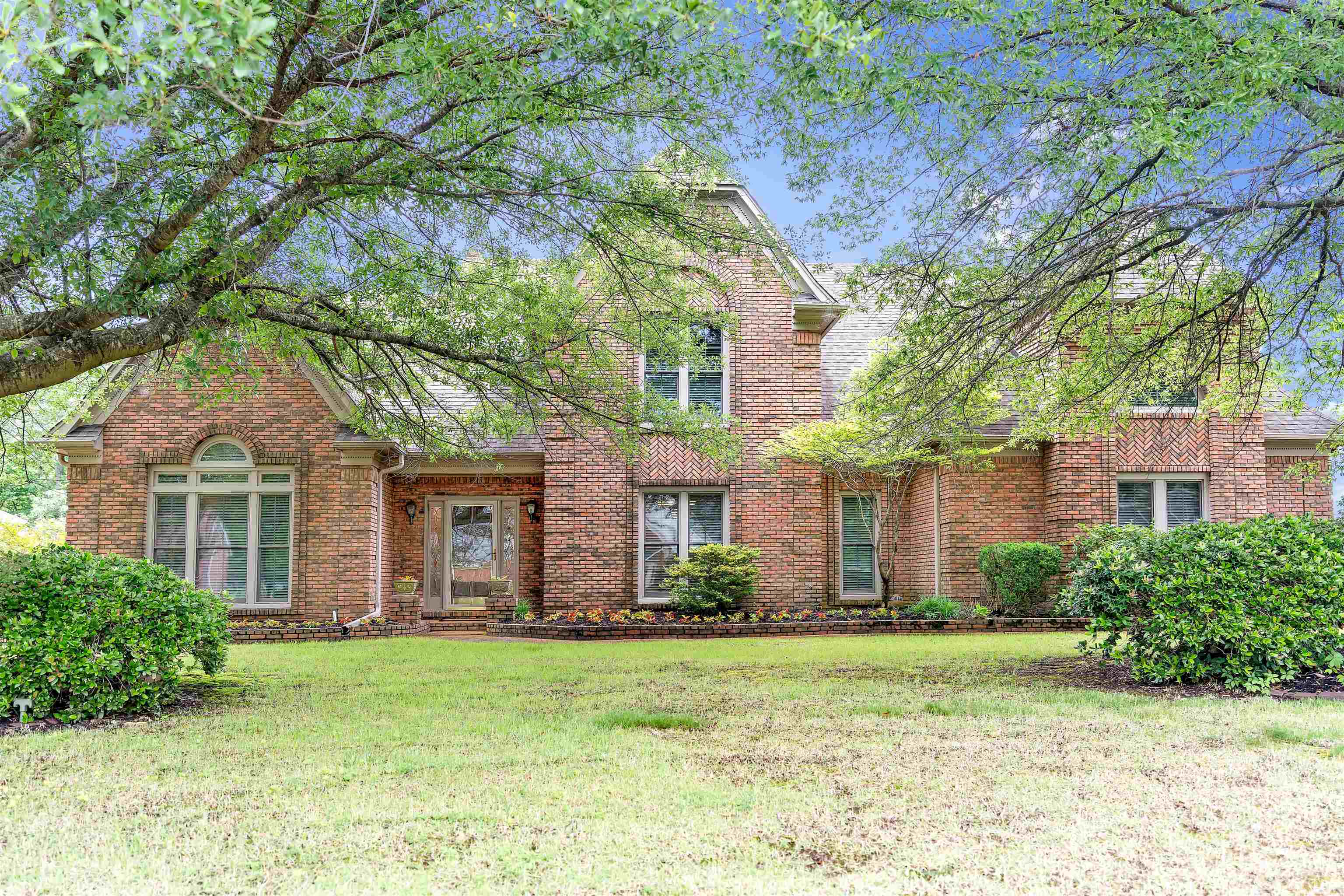 2660 Dibrell Trail Dr Property Photo 1