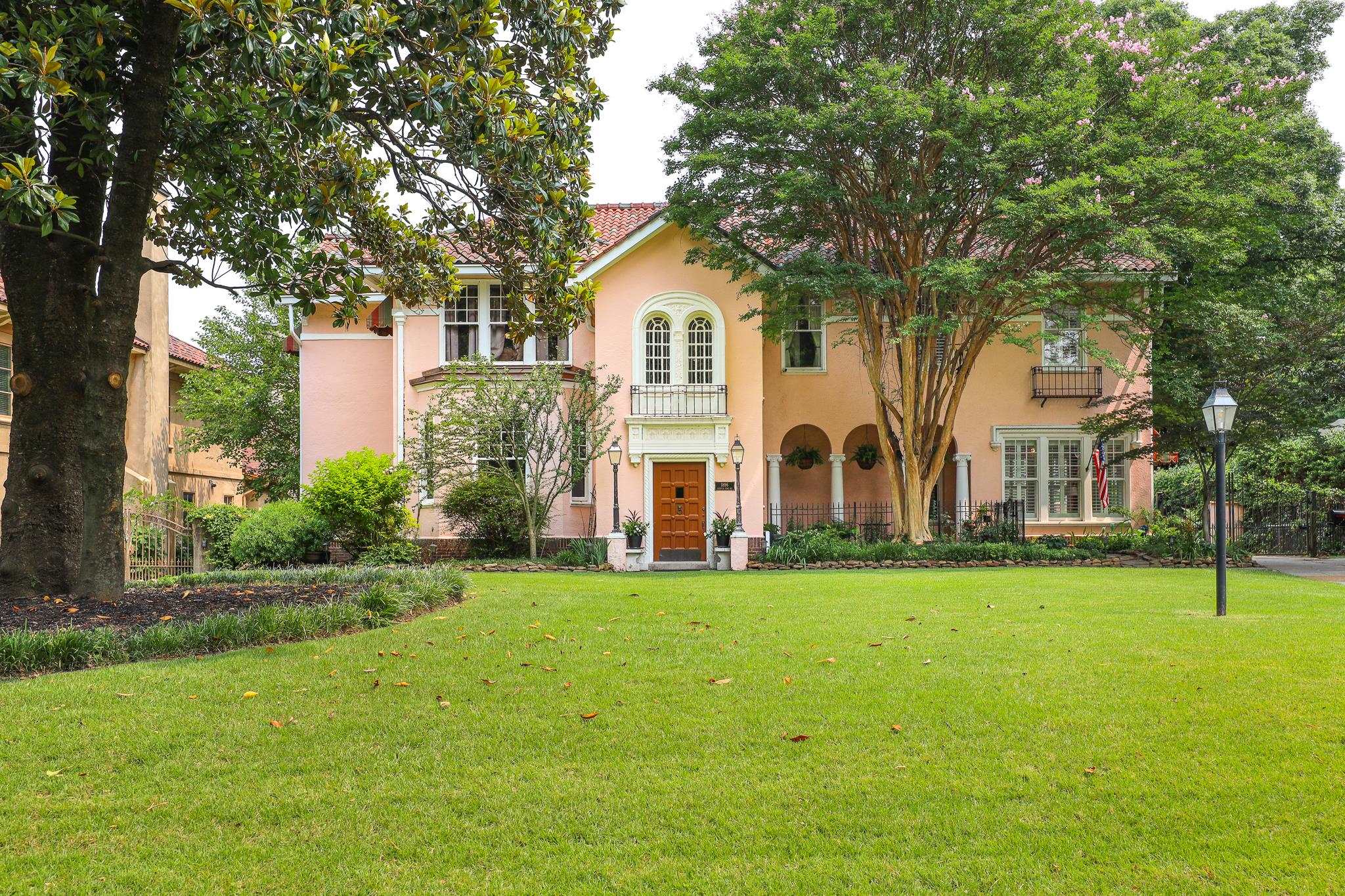 1896 OVERTON PARK AVE Property Photo 1