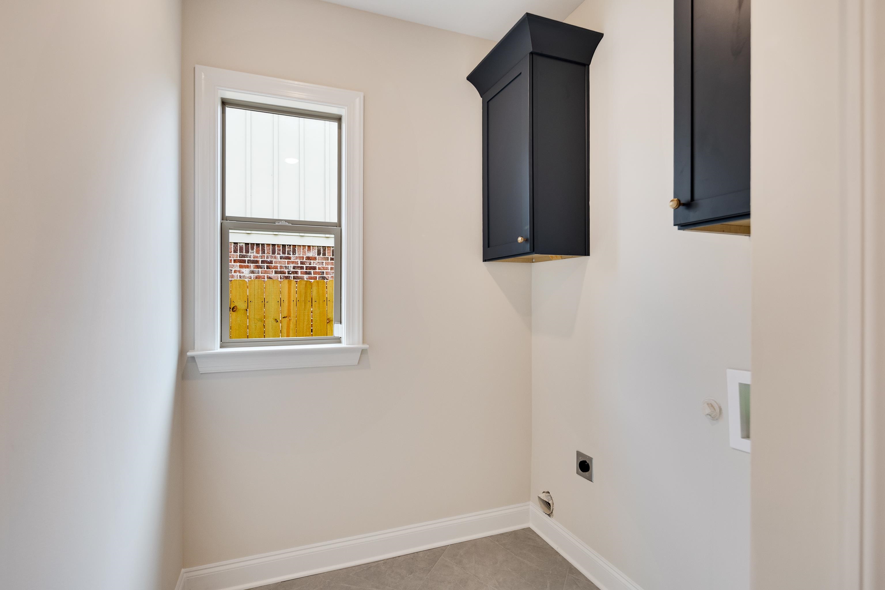 12088 Stromness Cv W Property Photo 19