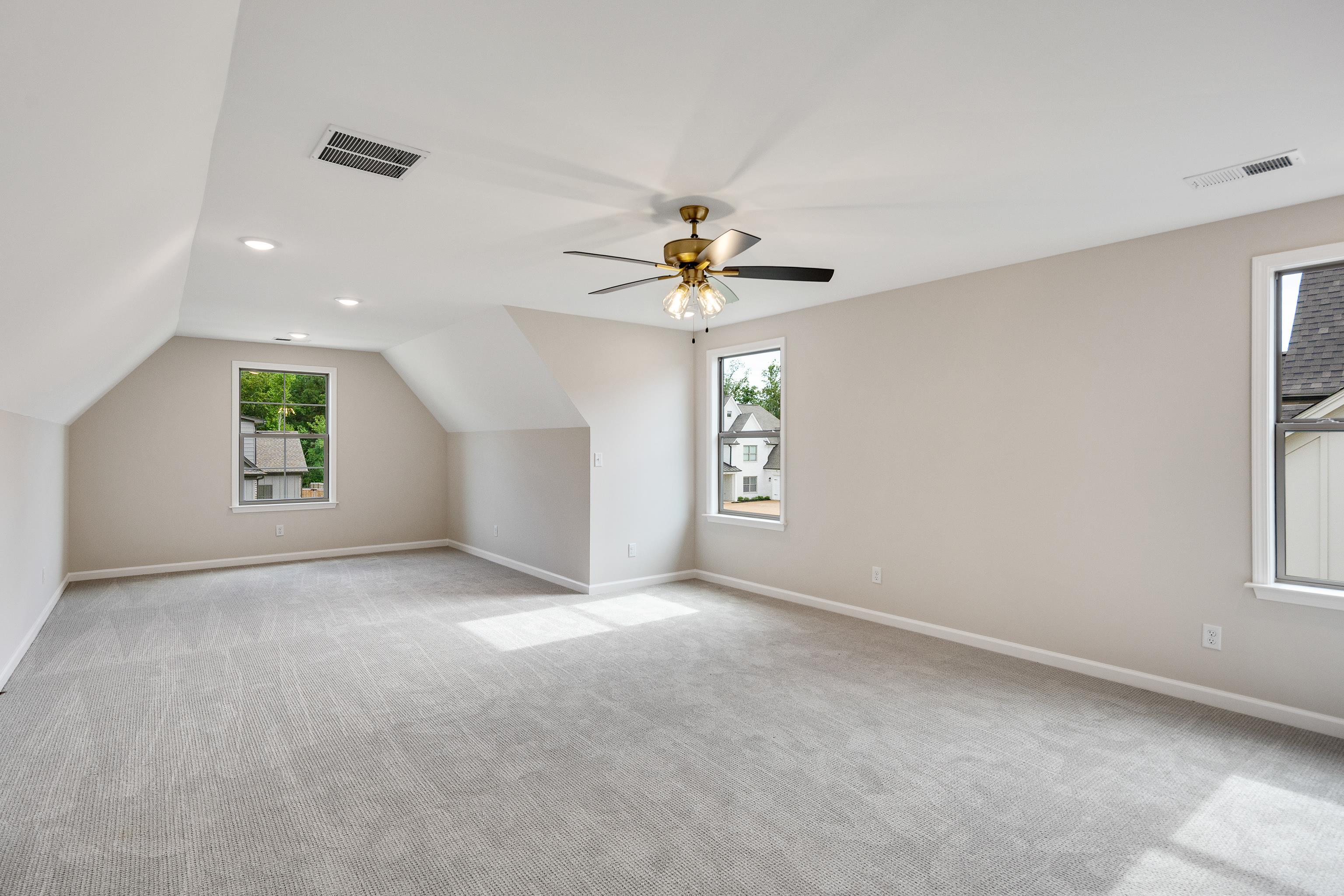 12088 Stromness Cv W Property Photo 24
