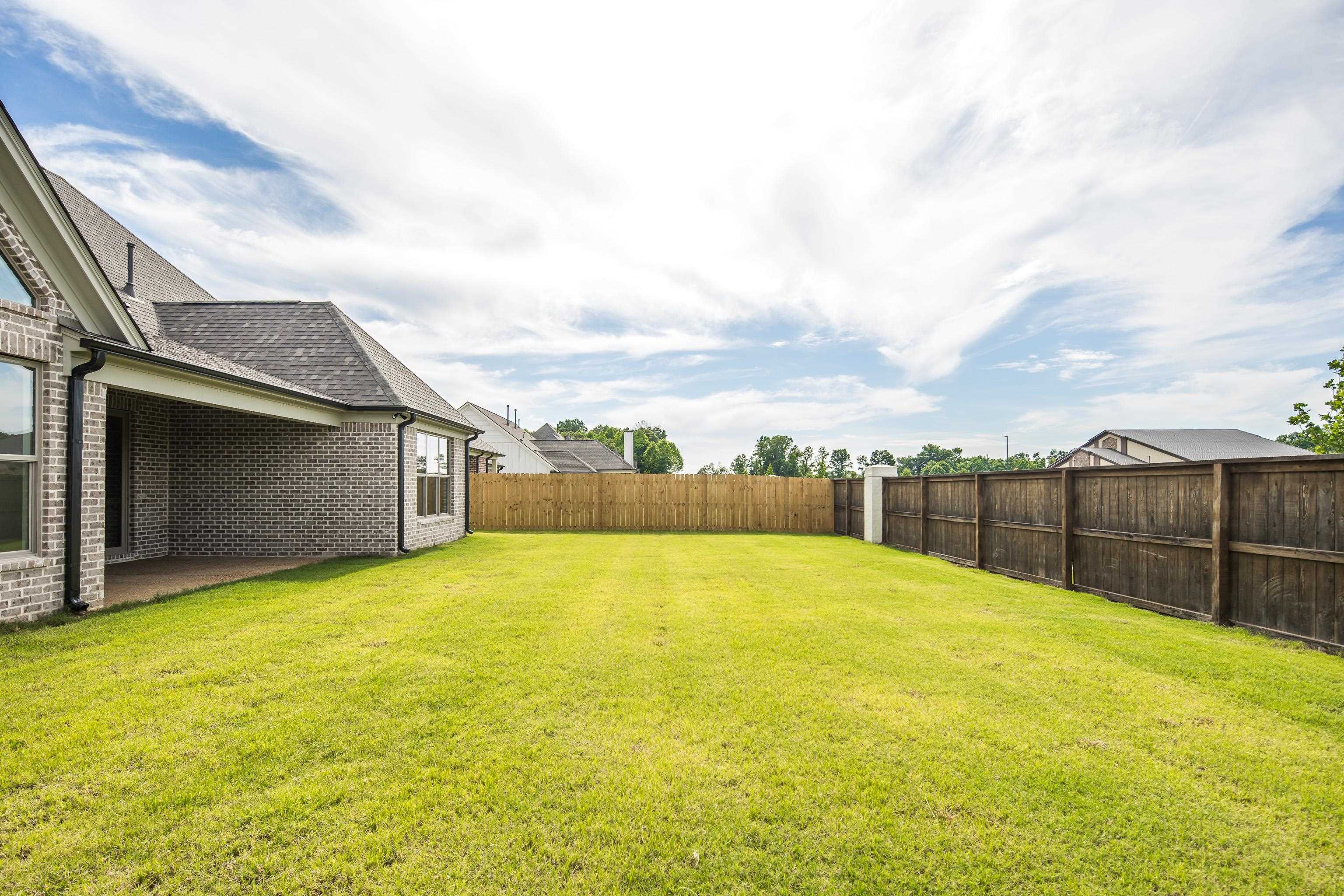 12088 Stromness Cv W Property Photo 31