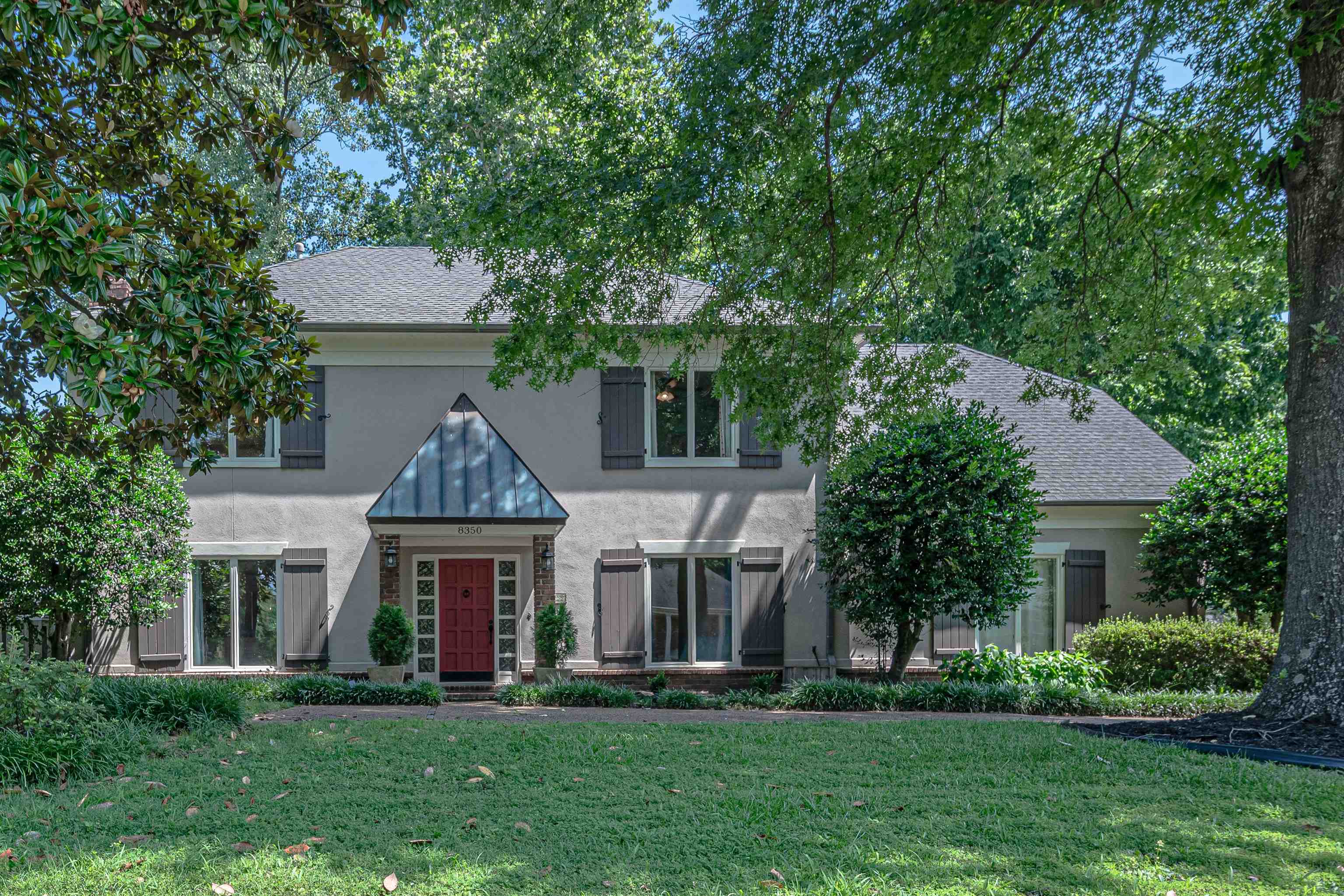 8350 Dogwood Rd Property Photo 1