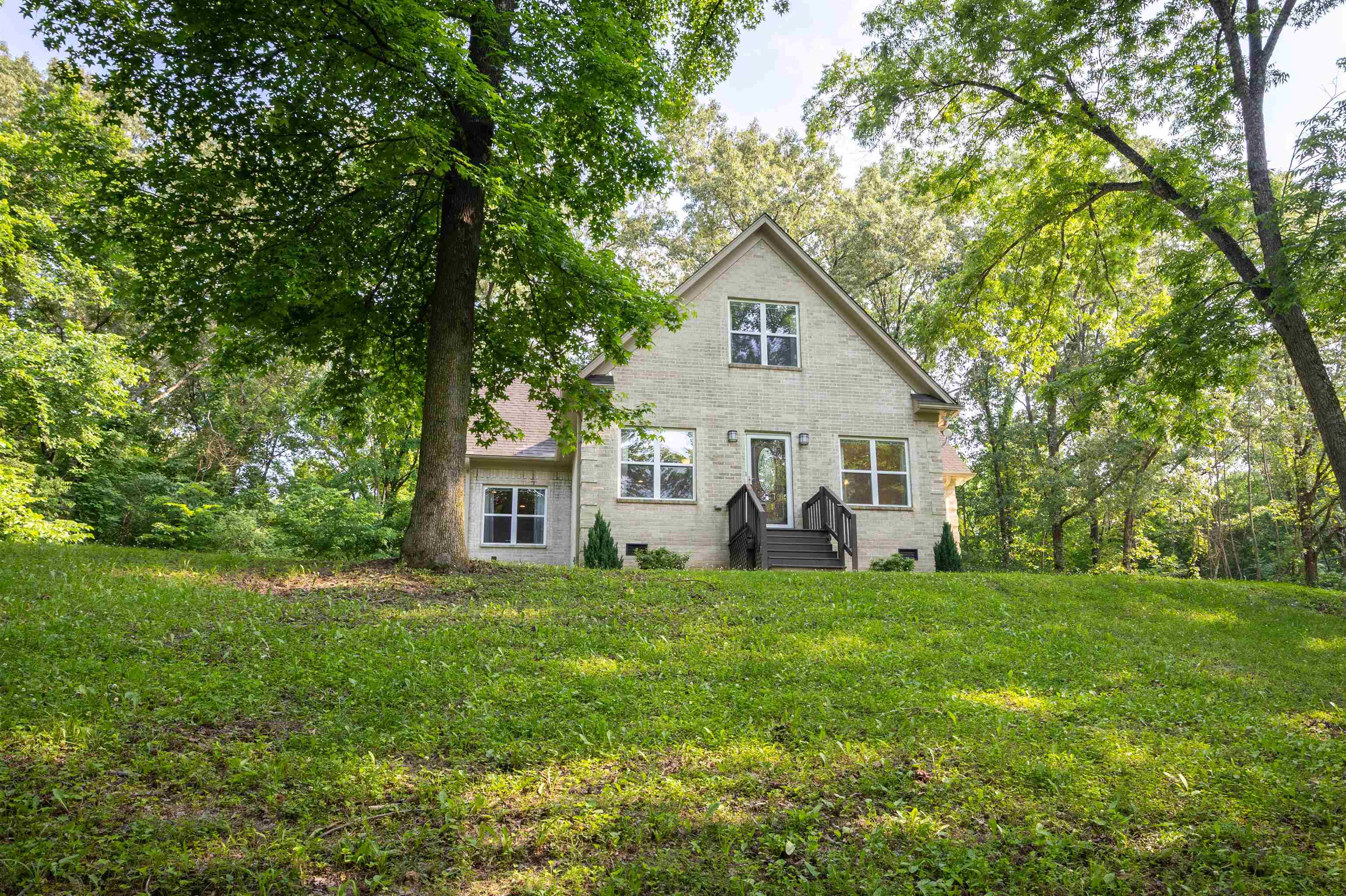 417 Roseland Hill Rd Property Photo 1