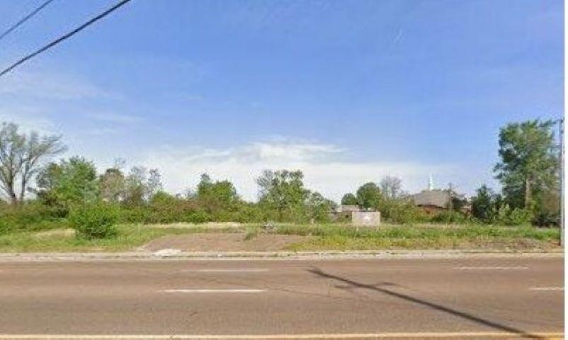 4501 S Third St Property Photo 1