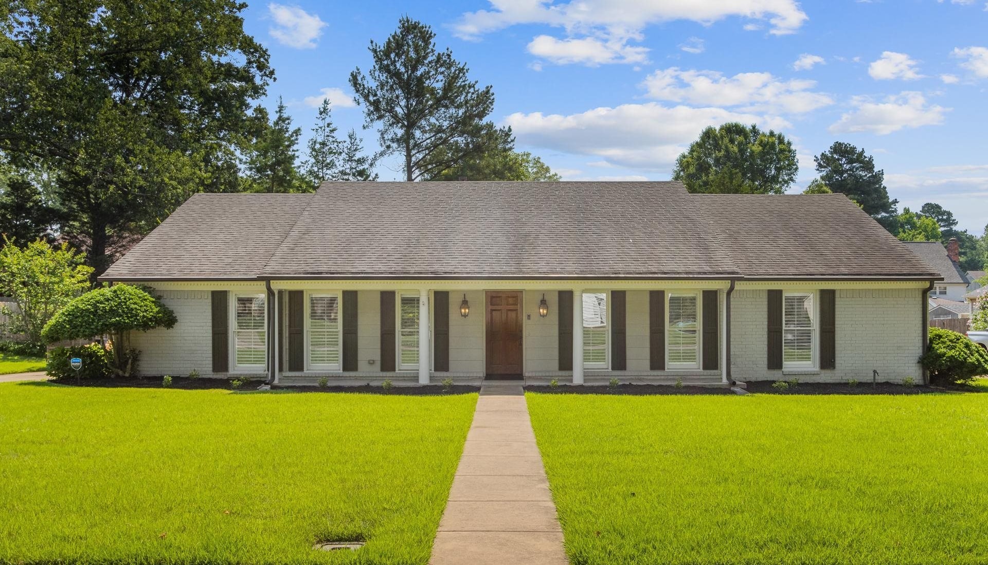 2446 Redbud Trail Dr Property Photo 1