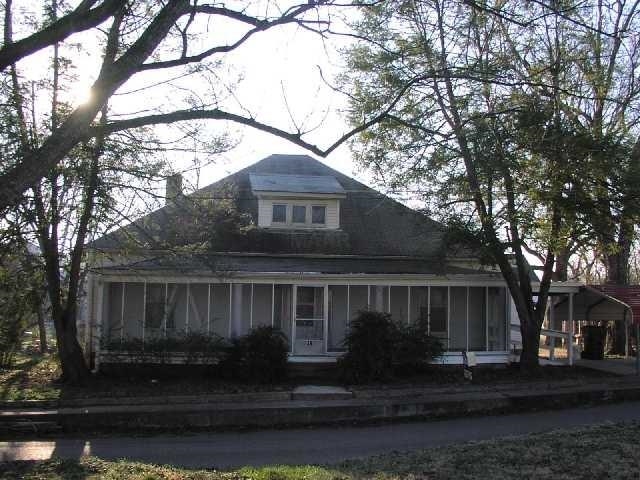 39 Washington Ave Property Photo 1