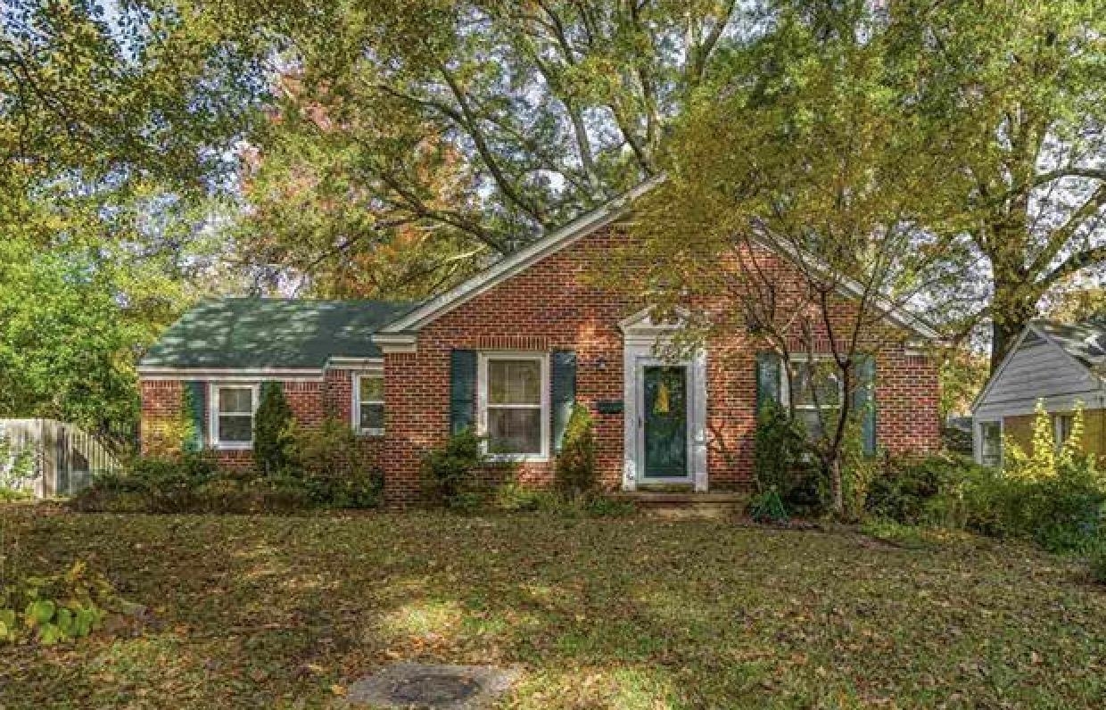 961 Little John Rd Property Photo 1