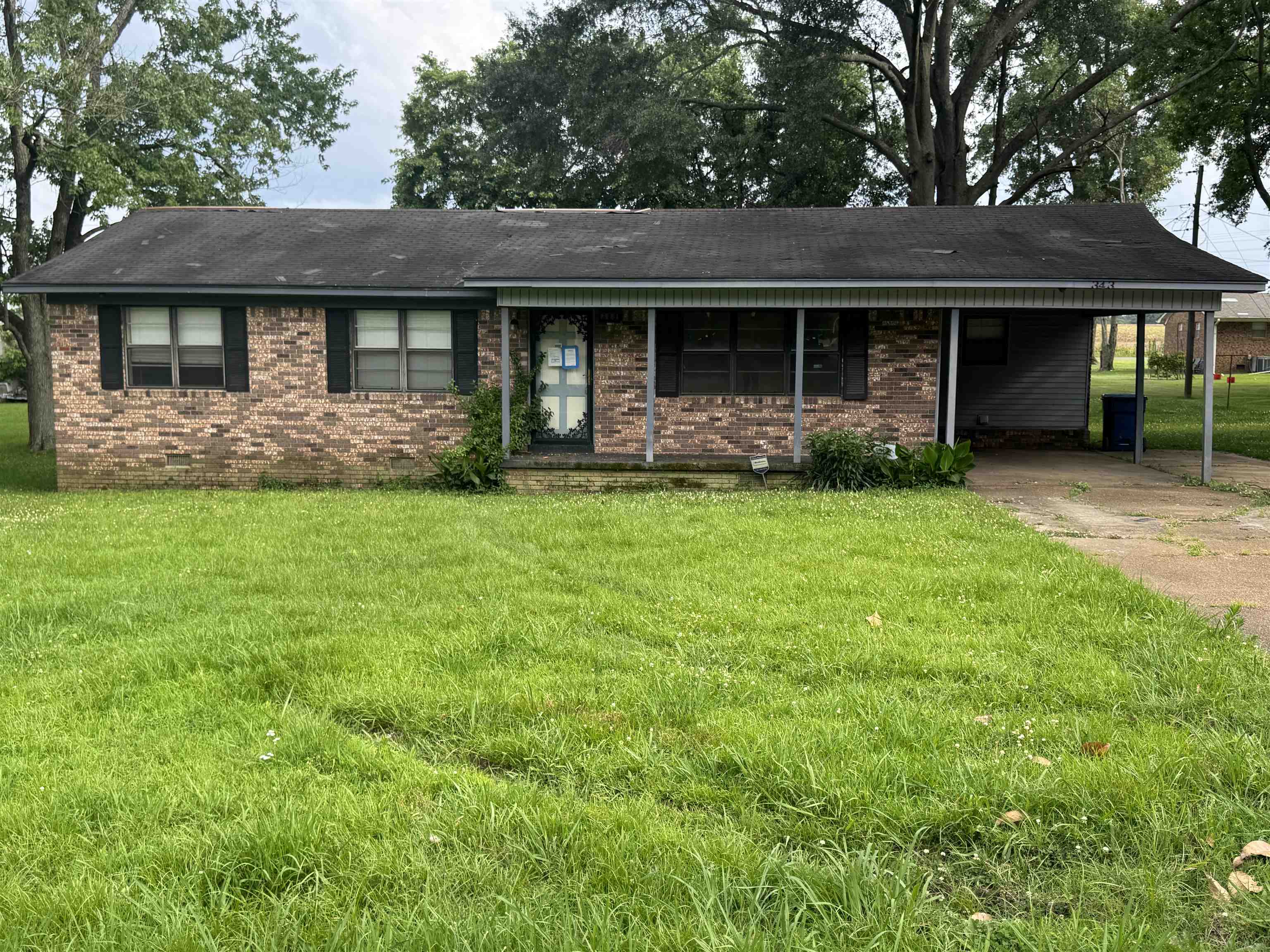 343 Virginia Ave Property Photo 1