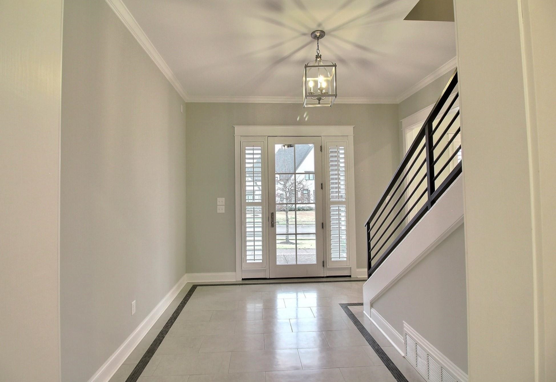 3181 Chapel Woods Cv Property Photo 6