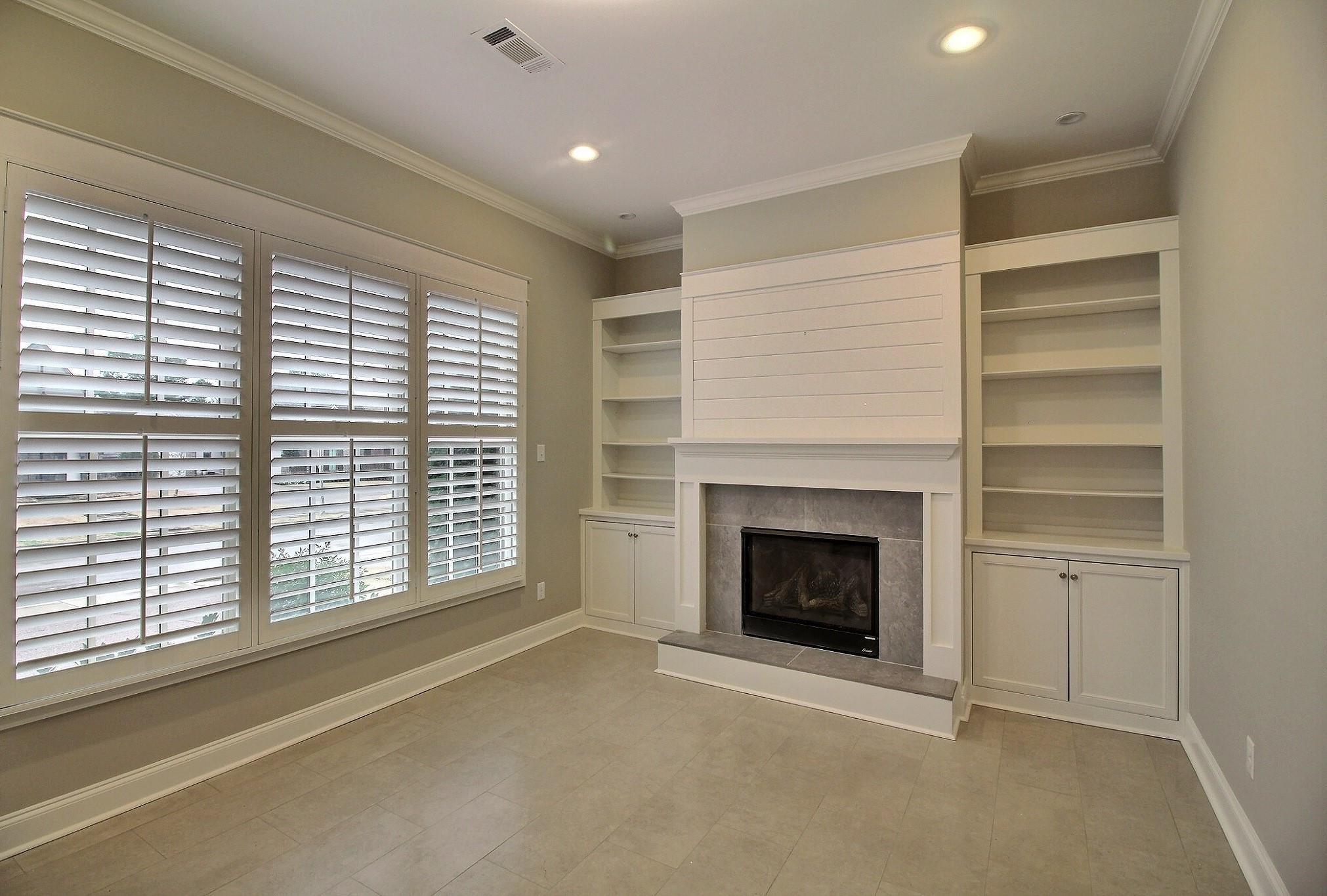 3181 Chapel Woods Cv Property Photo 8