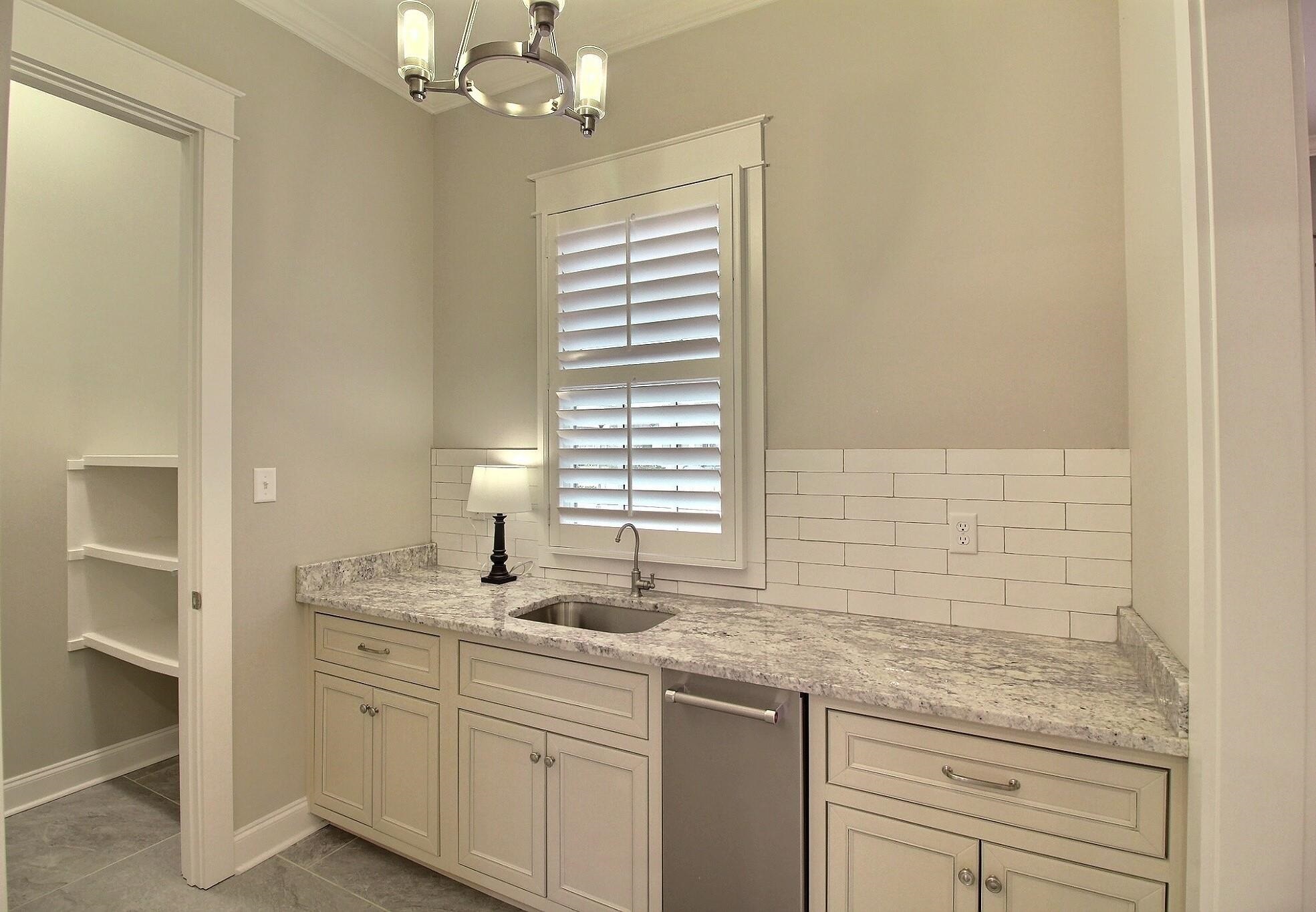 3181 Chapel Woods Cv Property Photo 11