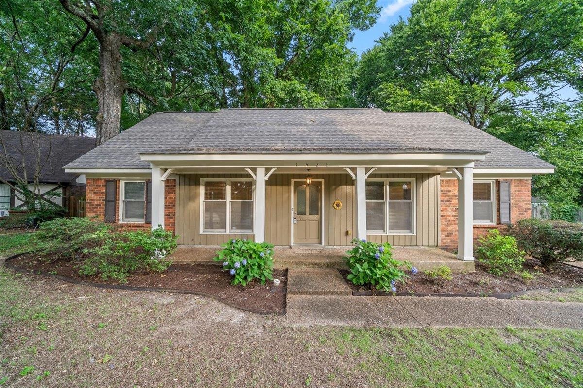 1425 Treehaven Cv Property Photo 1